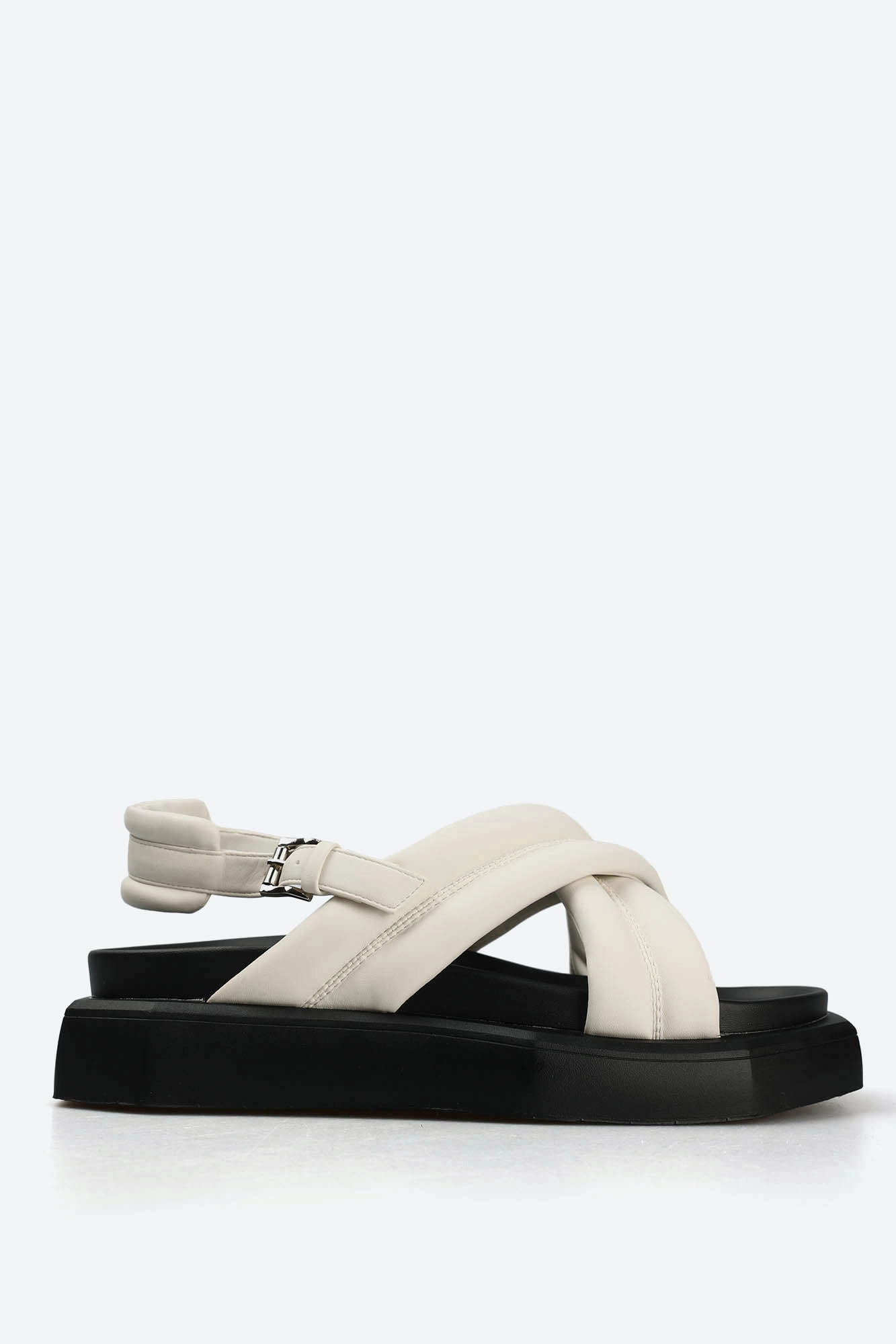 S8-011-5 Сандалии Graciana Белый