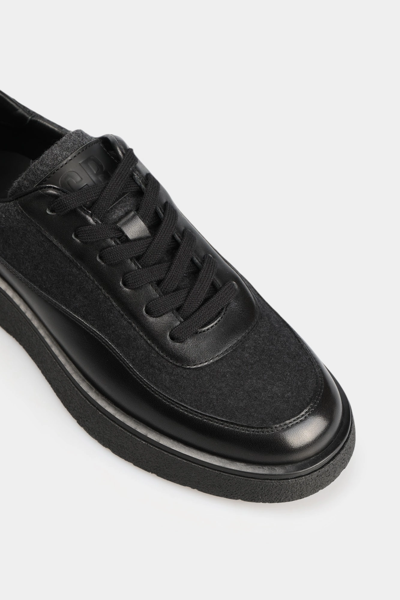 V5313-9 Кроссовки Graciana Черный