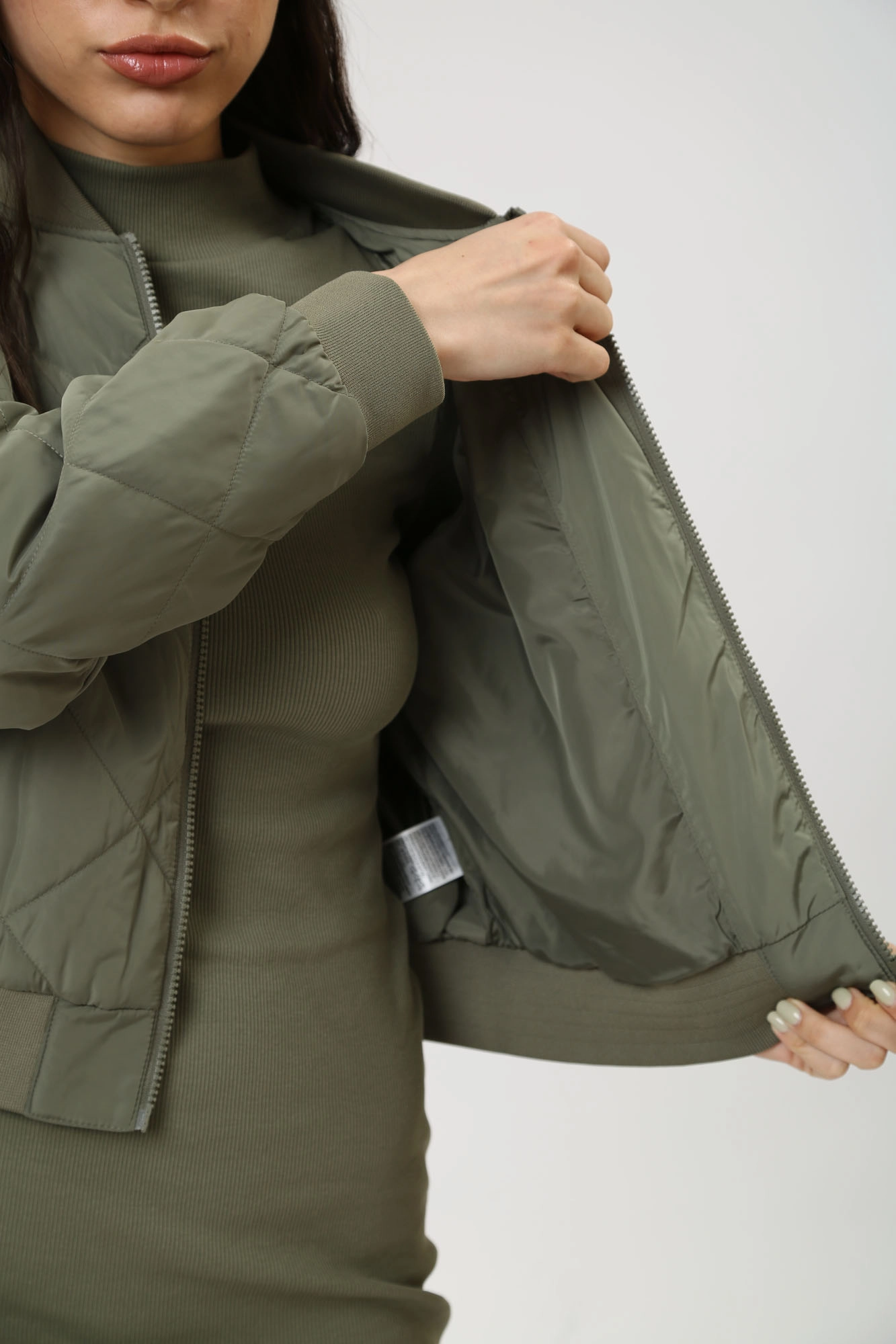 J20J222587 бомбер calvin klein jeans 