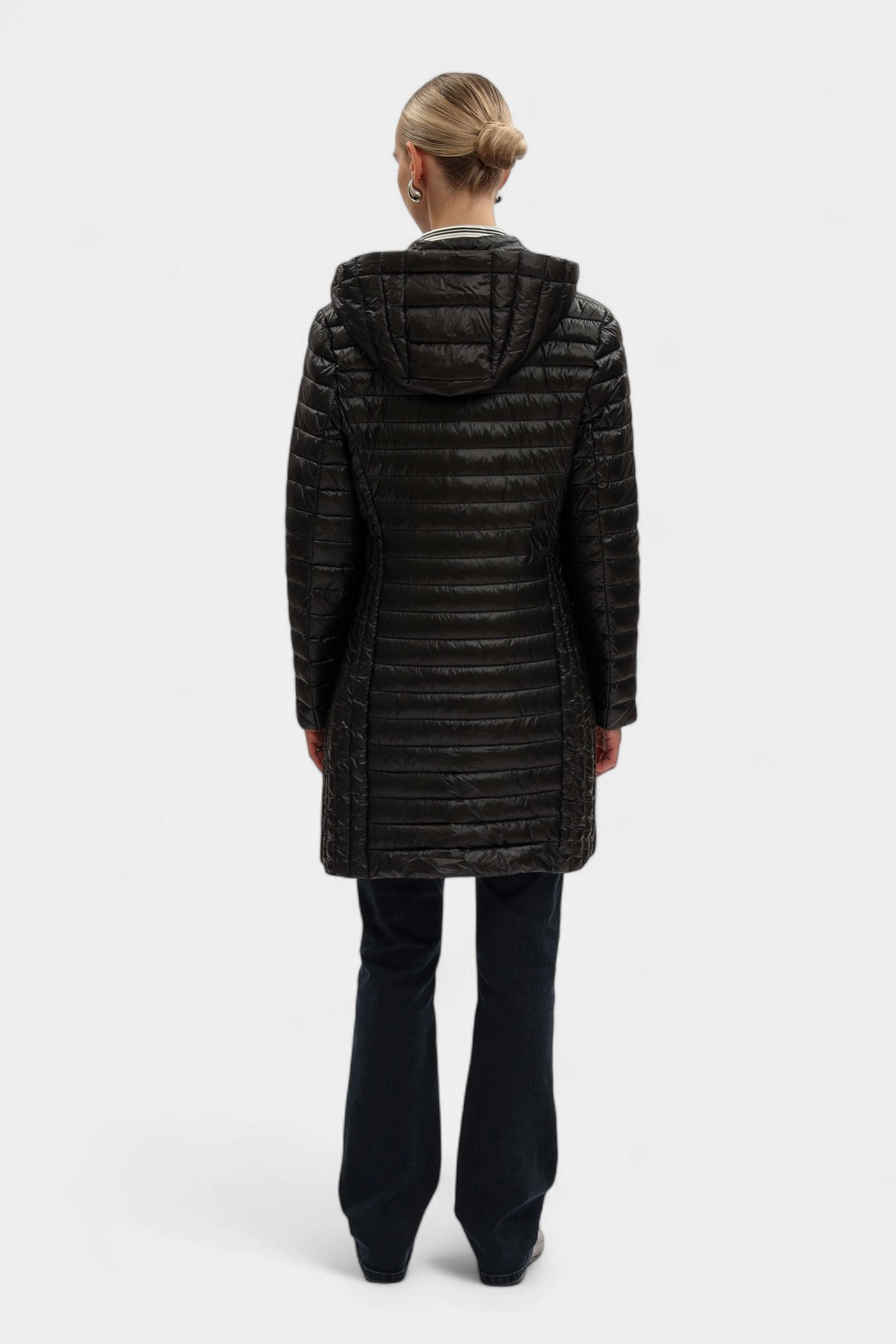 F327A000428N-WO801N31-08YU пальто пуховое trussardi 