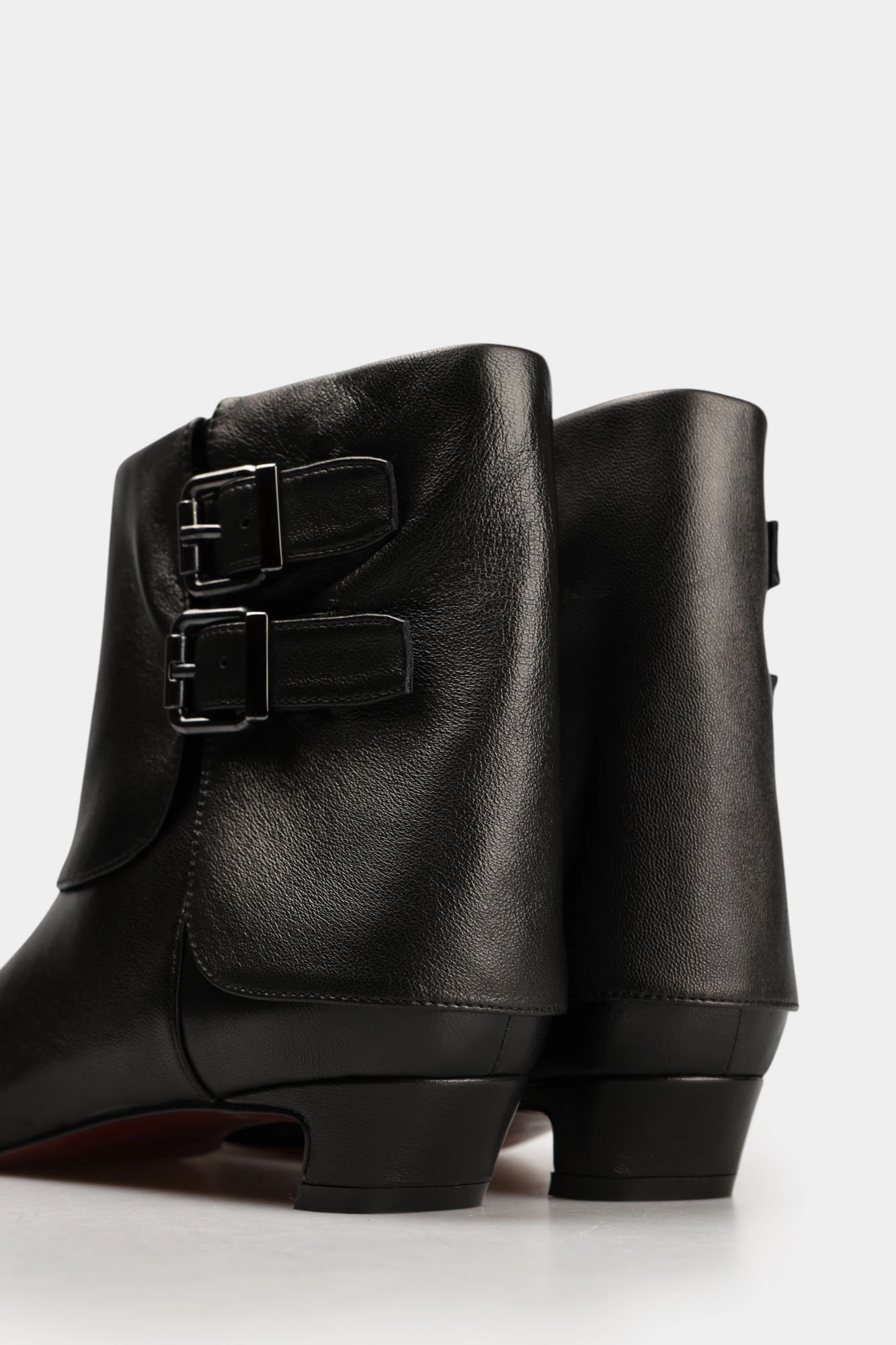 RP-GK25050-6 Ботильоны закрытые Red Pin Черный