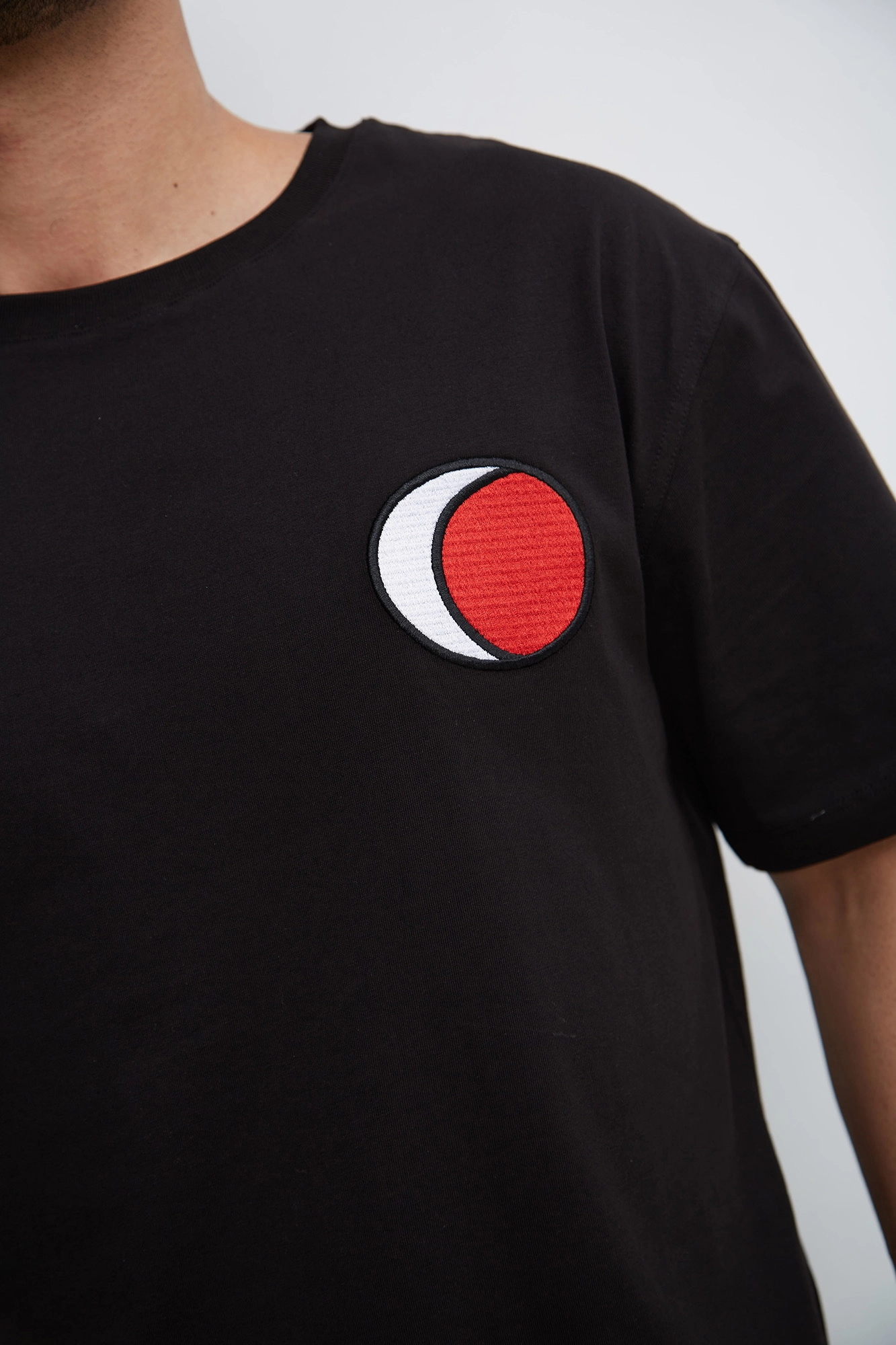 VM-231-22-028 Футболка Van Mich Черный