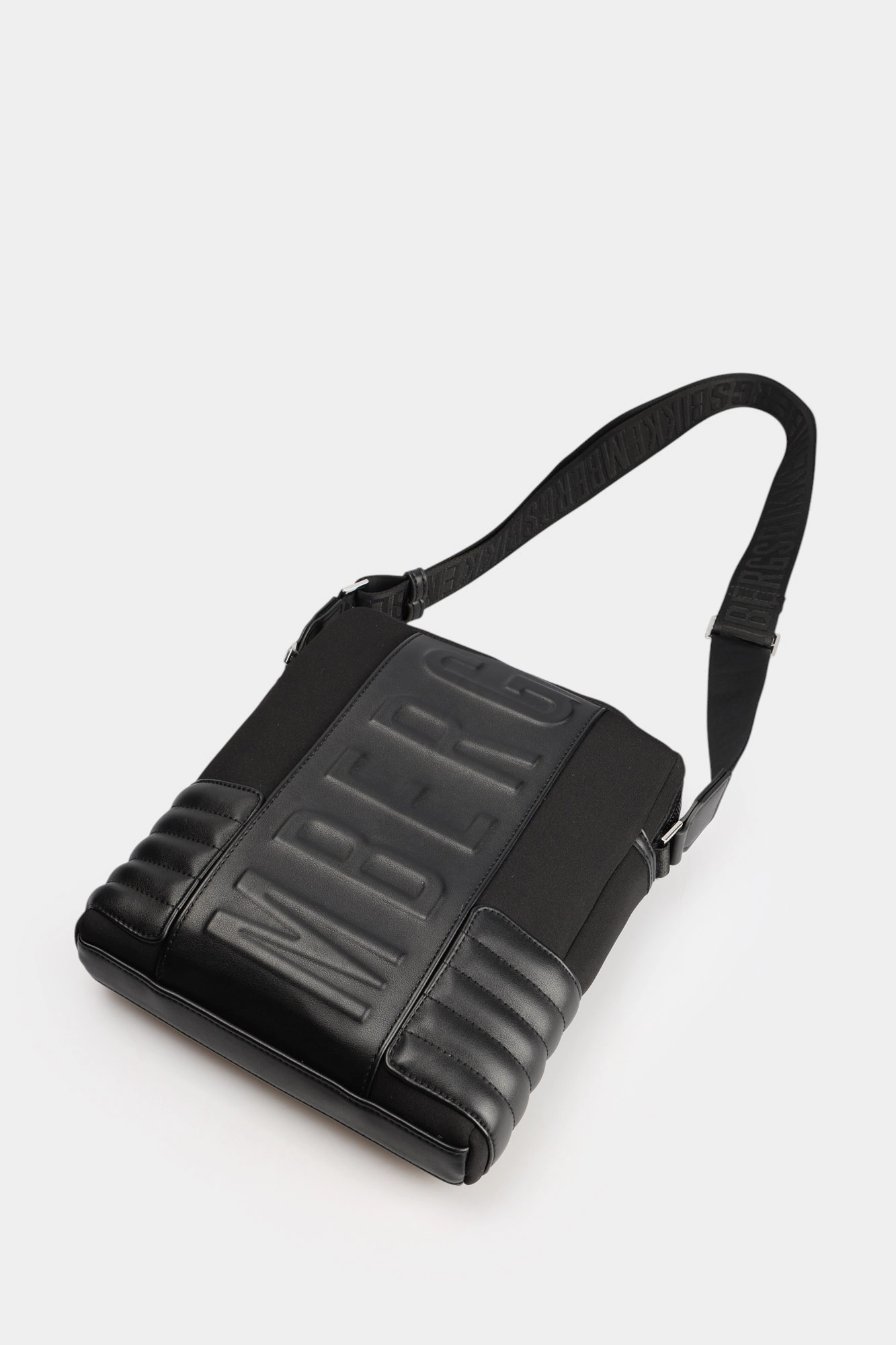 BKBO01102T Сумка Bikkembergs Черный