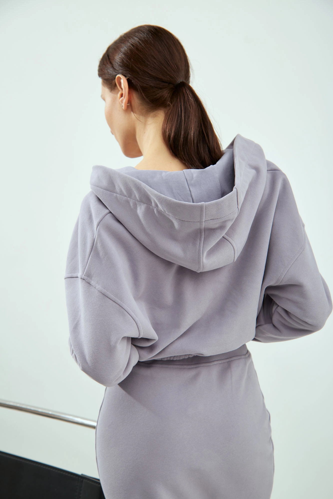 W-241-P-20-0079 худи the hills 