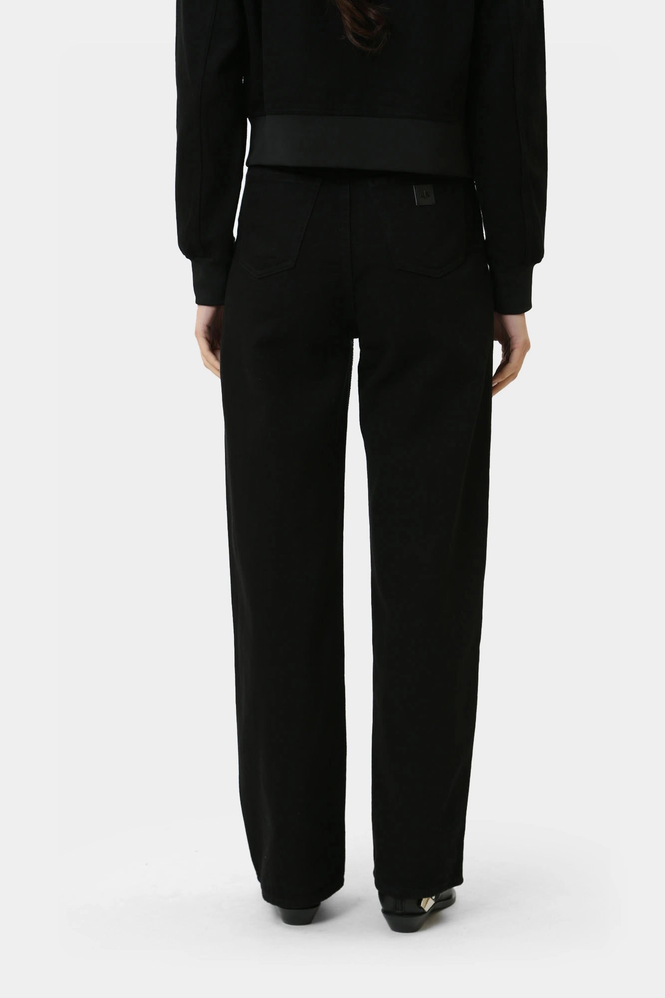 6DYJ38_Y19QZ брюки джинсовые armani exchange 