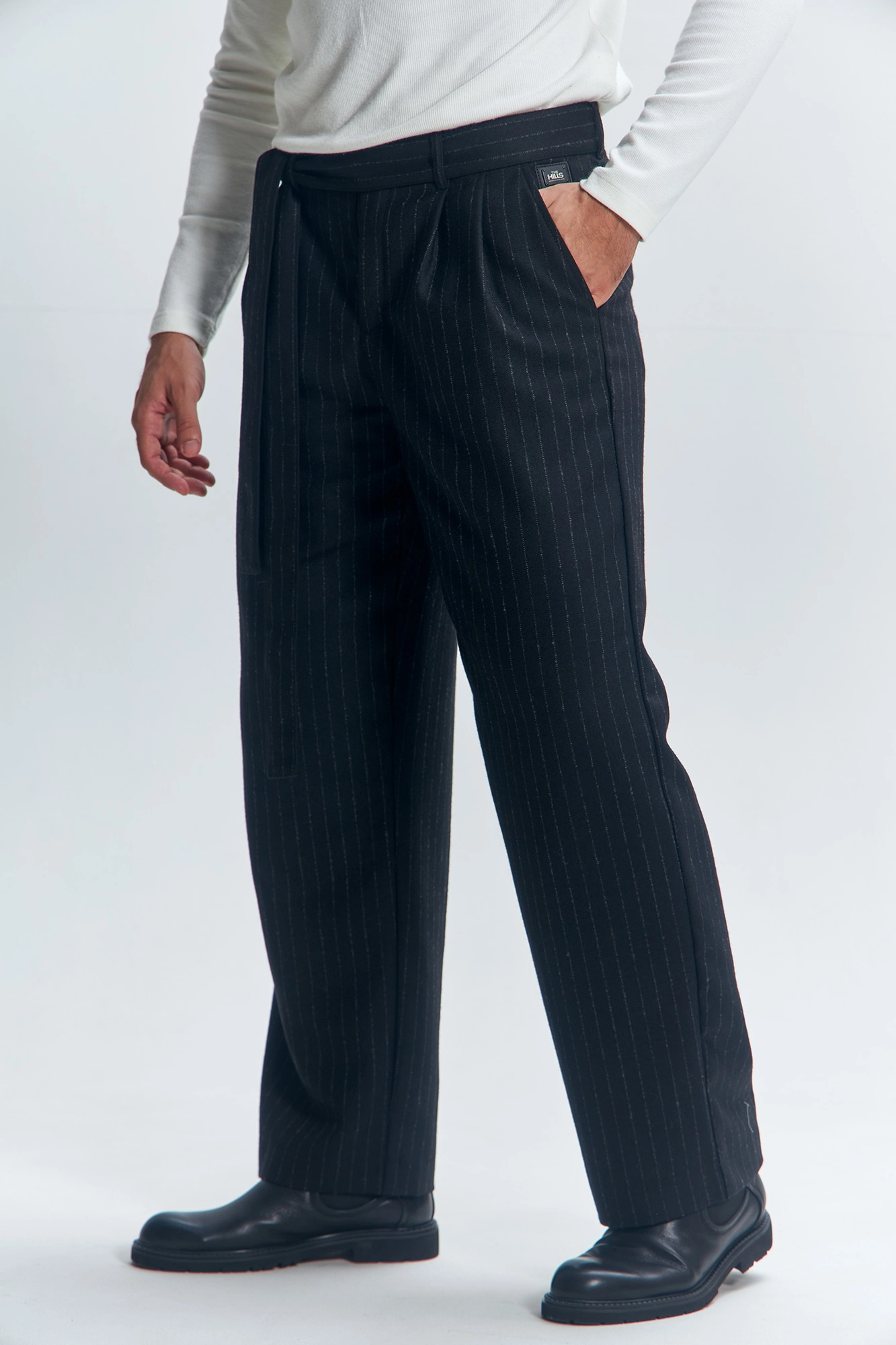 M-232-TH-56-0180 Брюки The Hills Черный