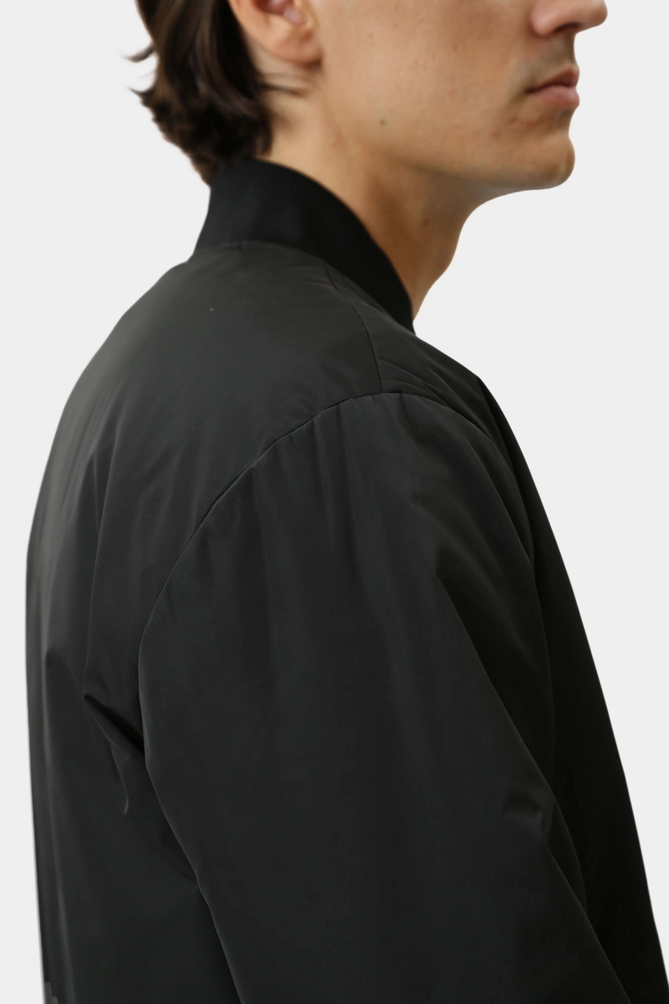 8NPB12_PN7LZ_1200 Бомбер EA7 Черный