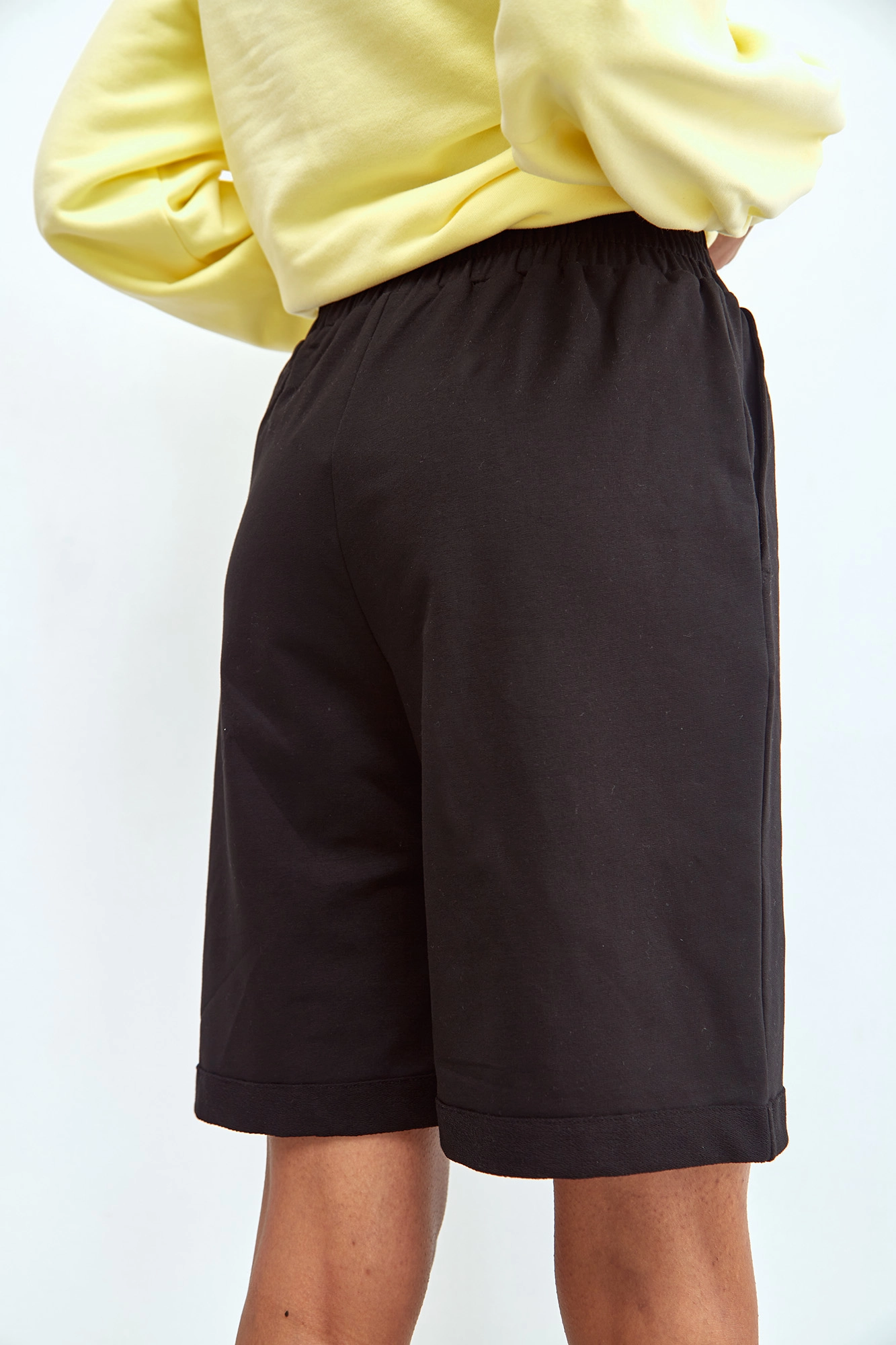 W-231-P-22-0081 шорты спортивные the hills 