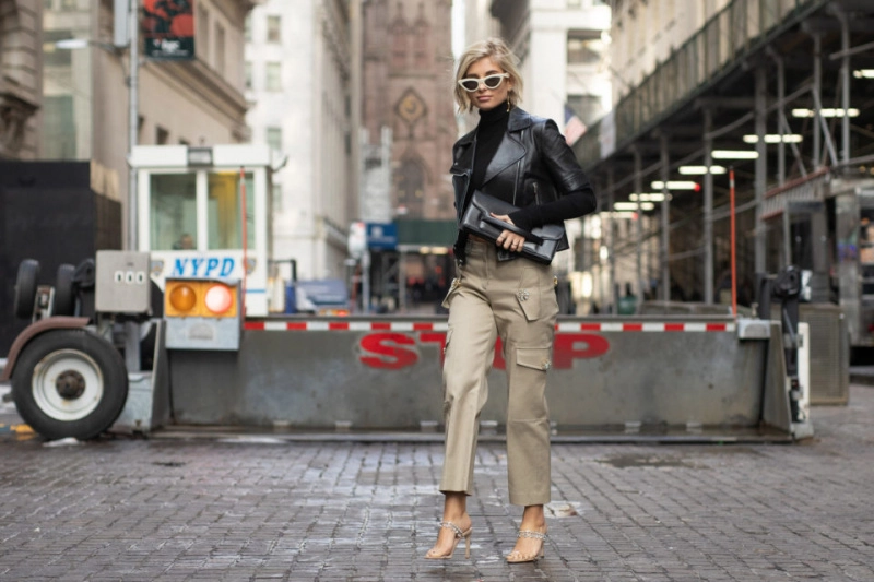 Женские брюки-карго: с чем носить