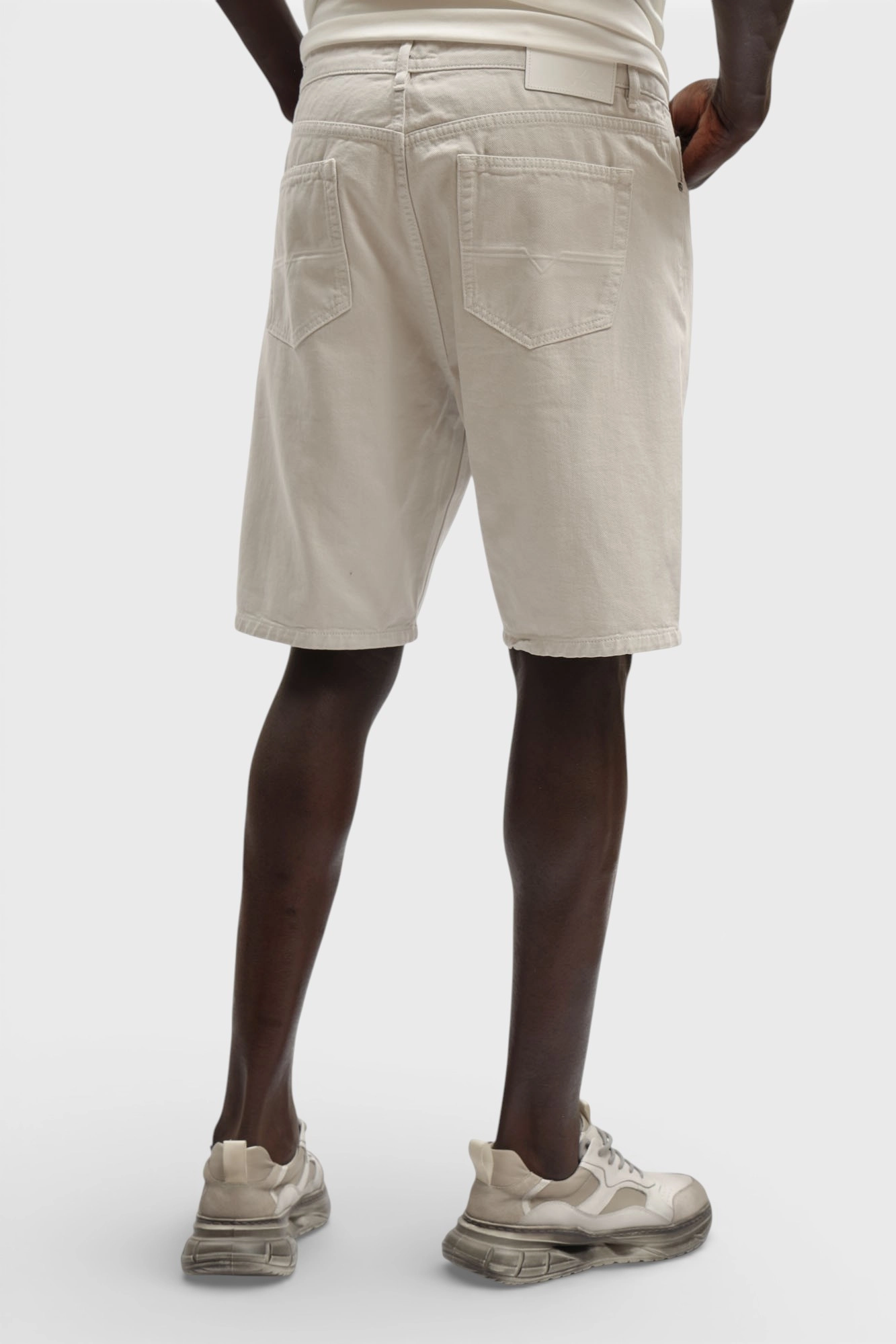 VM-OMA-33-618 Шорты джинсовые Van Mich Бежевый