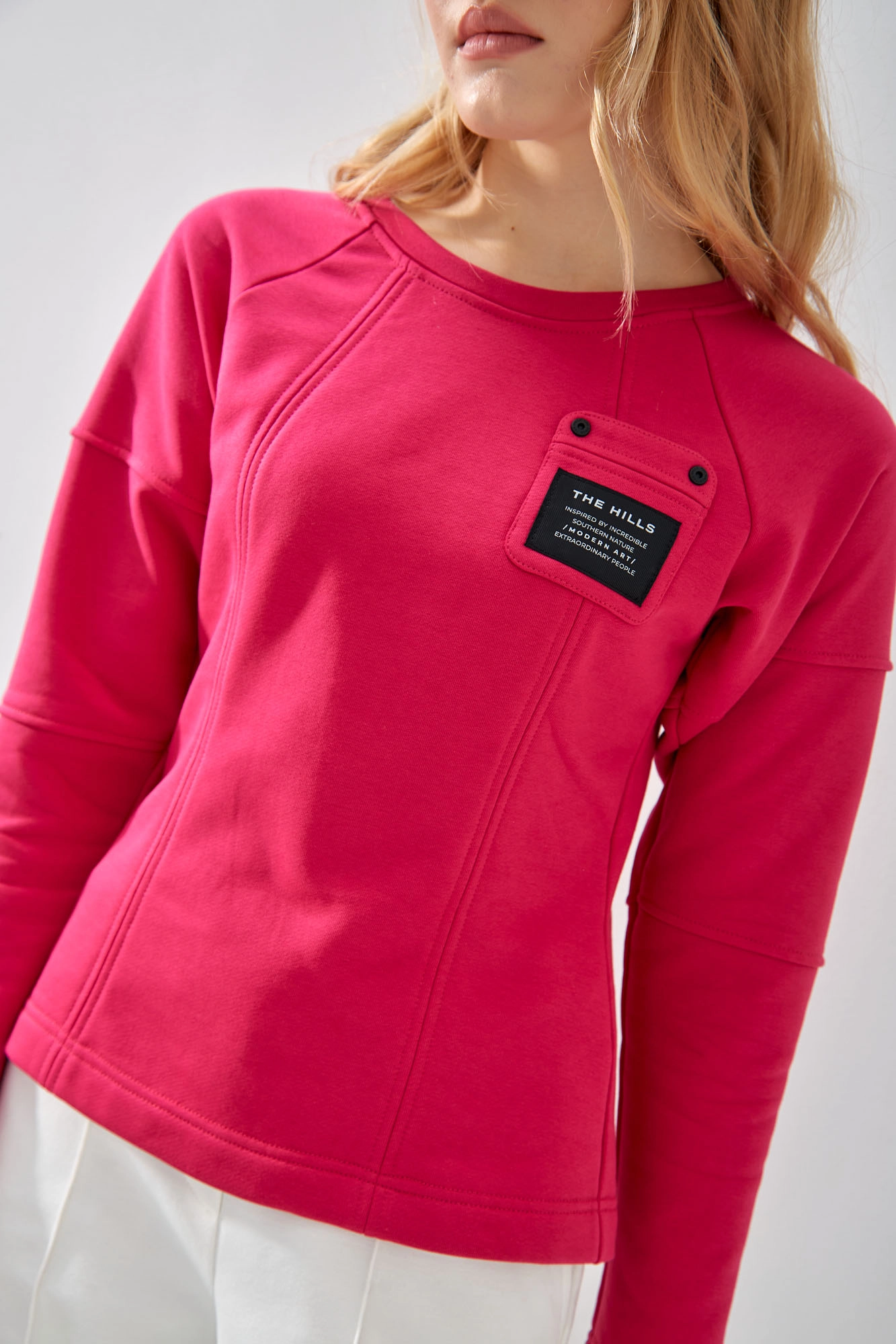 W-232-THT-20-0112 свитшот the hills 