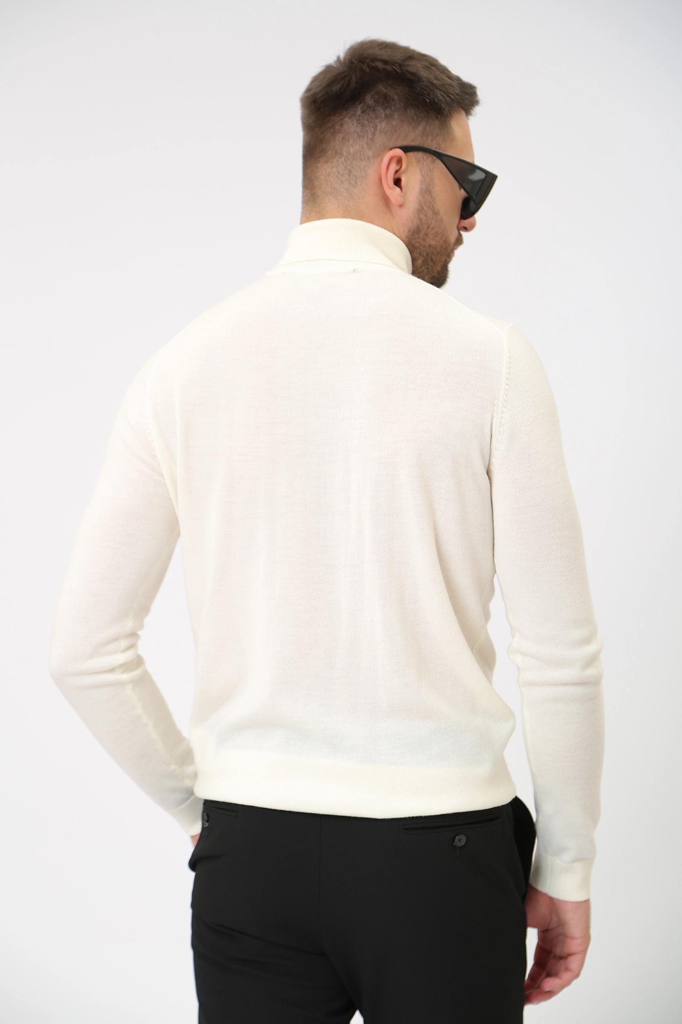 534399_655020 Водолазка Karl Lagerfeld Молочный