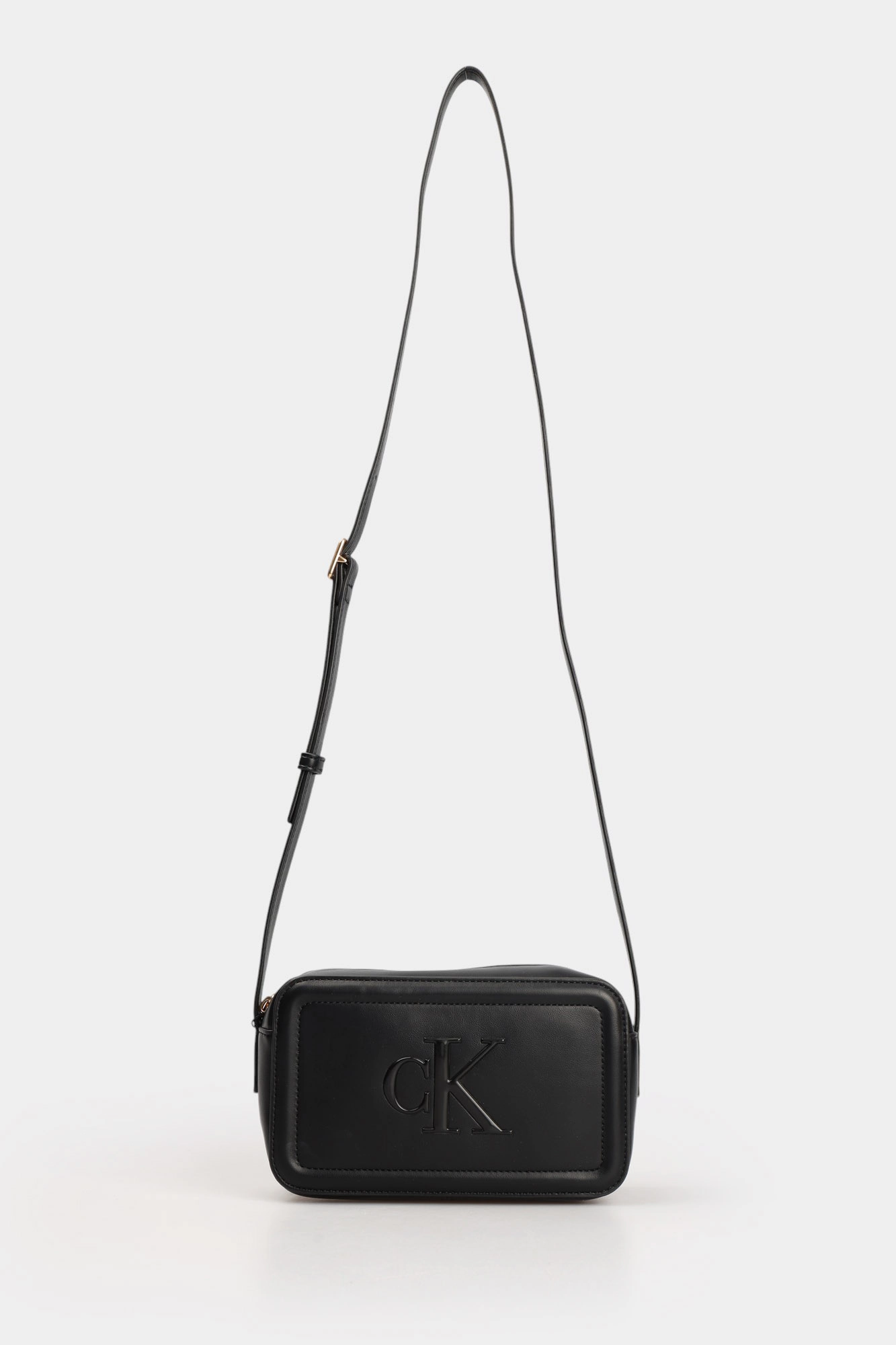 LV04F3220G Сумка Calvin Klein Jeans Черный