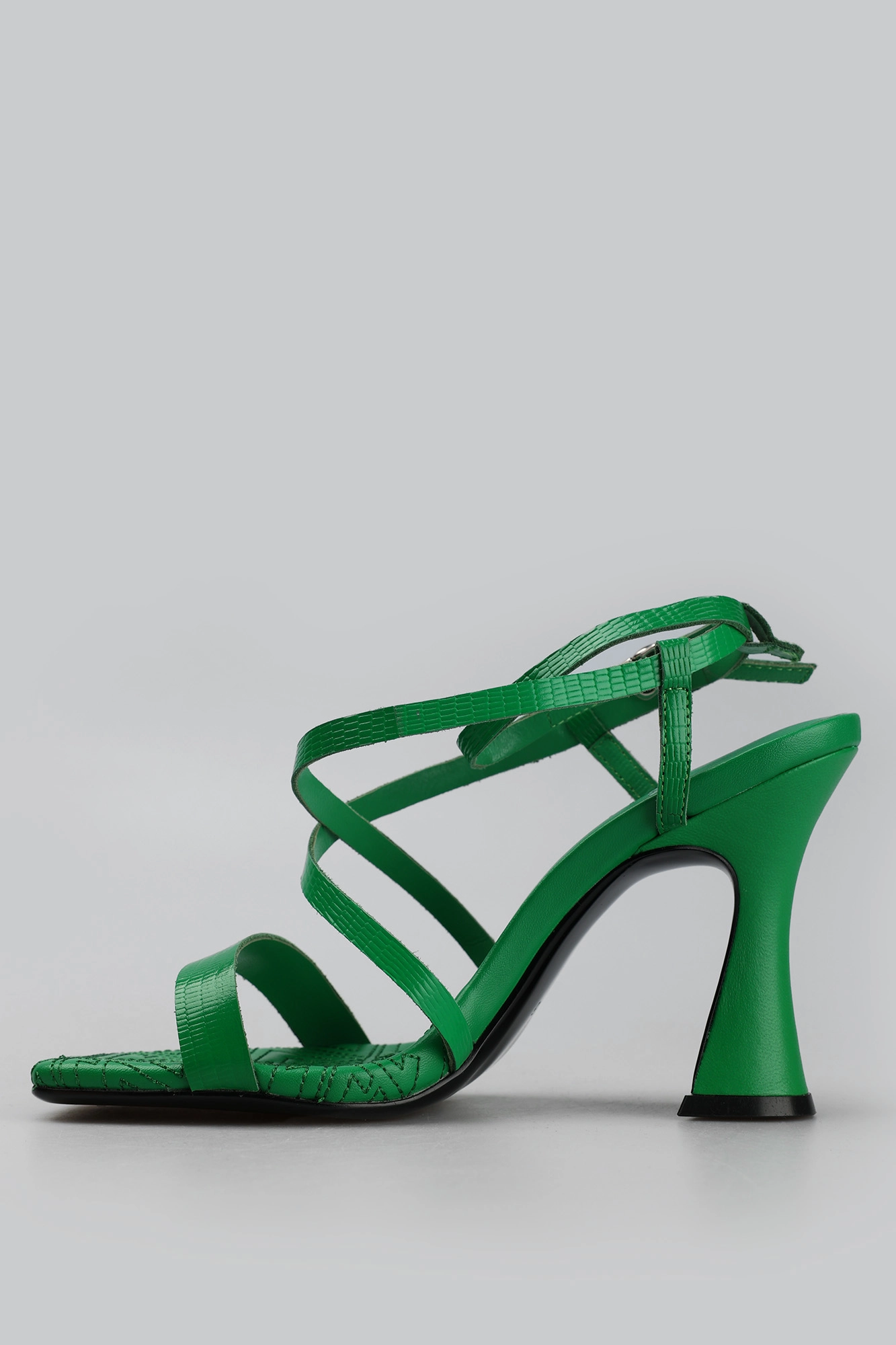 W3761-D07 Босоножки Graciana Зеленый