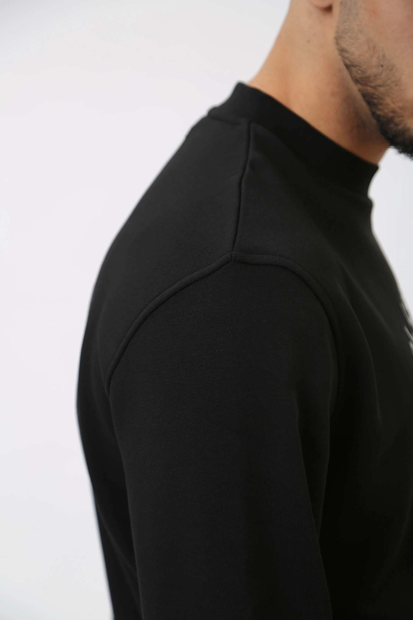 534910_705043 Свитшот Karl Lagerfeld Черный