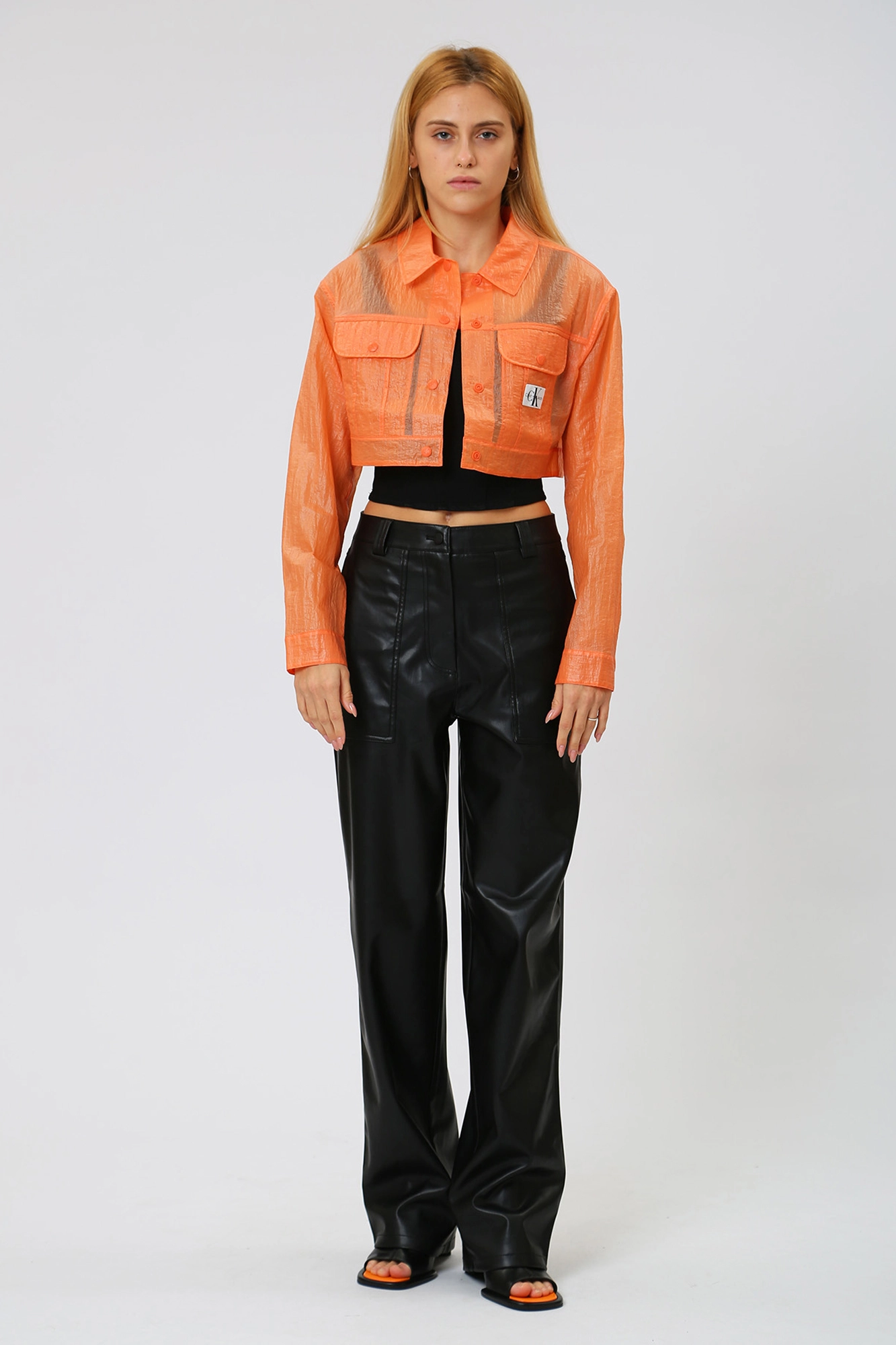 J20J221593 ветровка calvin klein jeans 