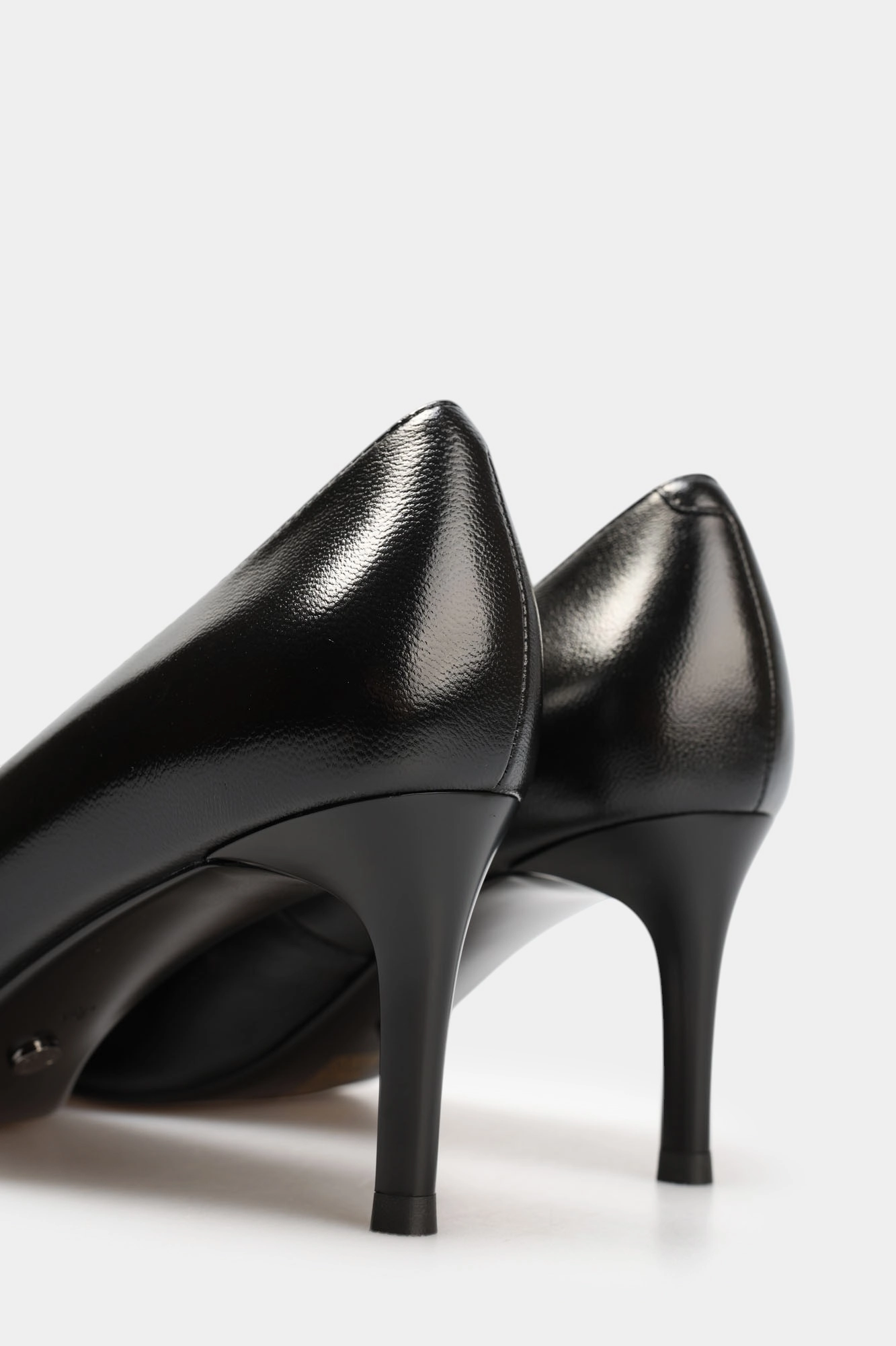 5206-552-9 Туфли лодочки Marc Cony Черный