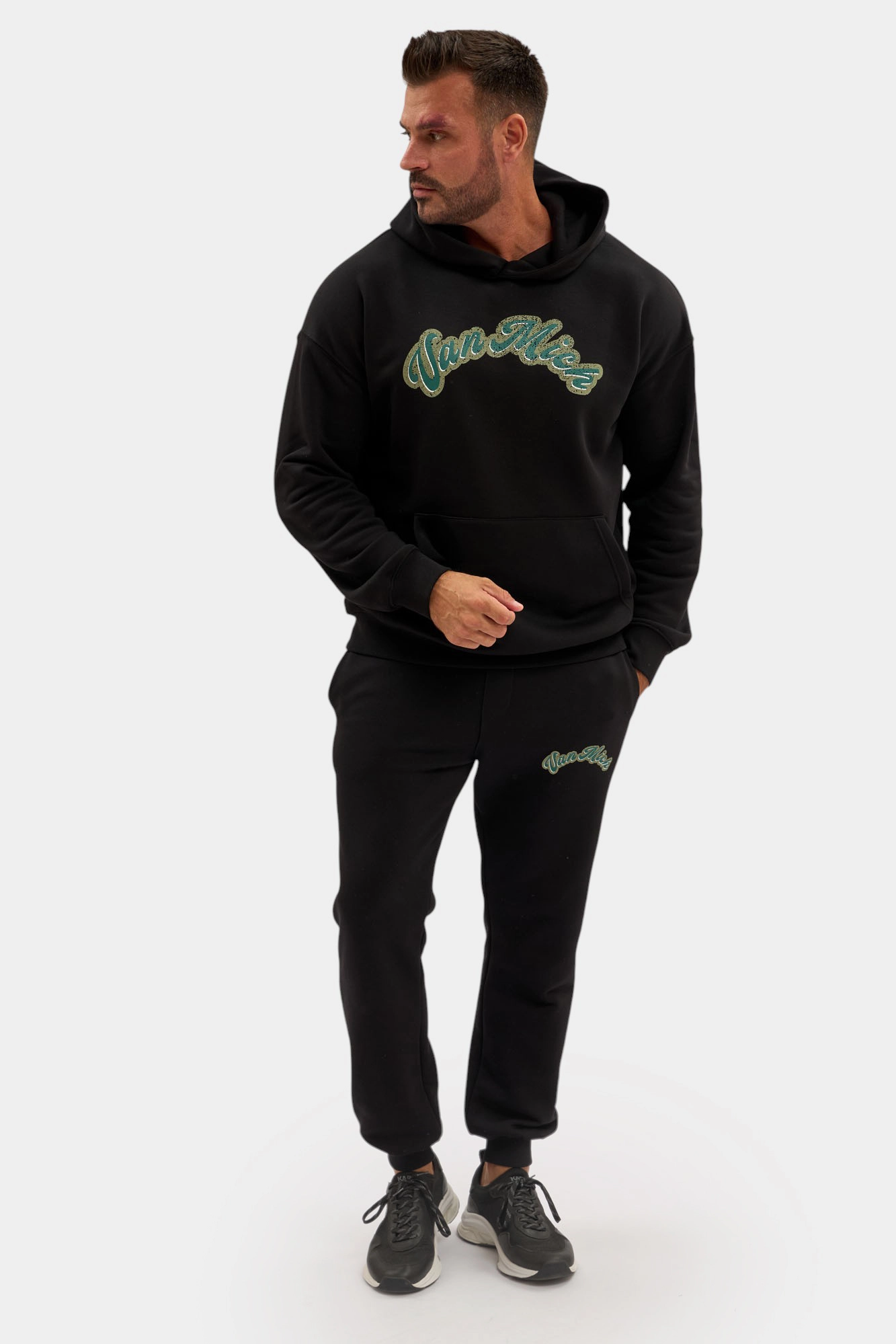 VM-ERK-20-592 Худи Van Mich Черный