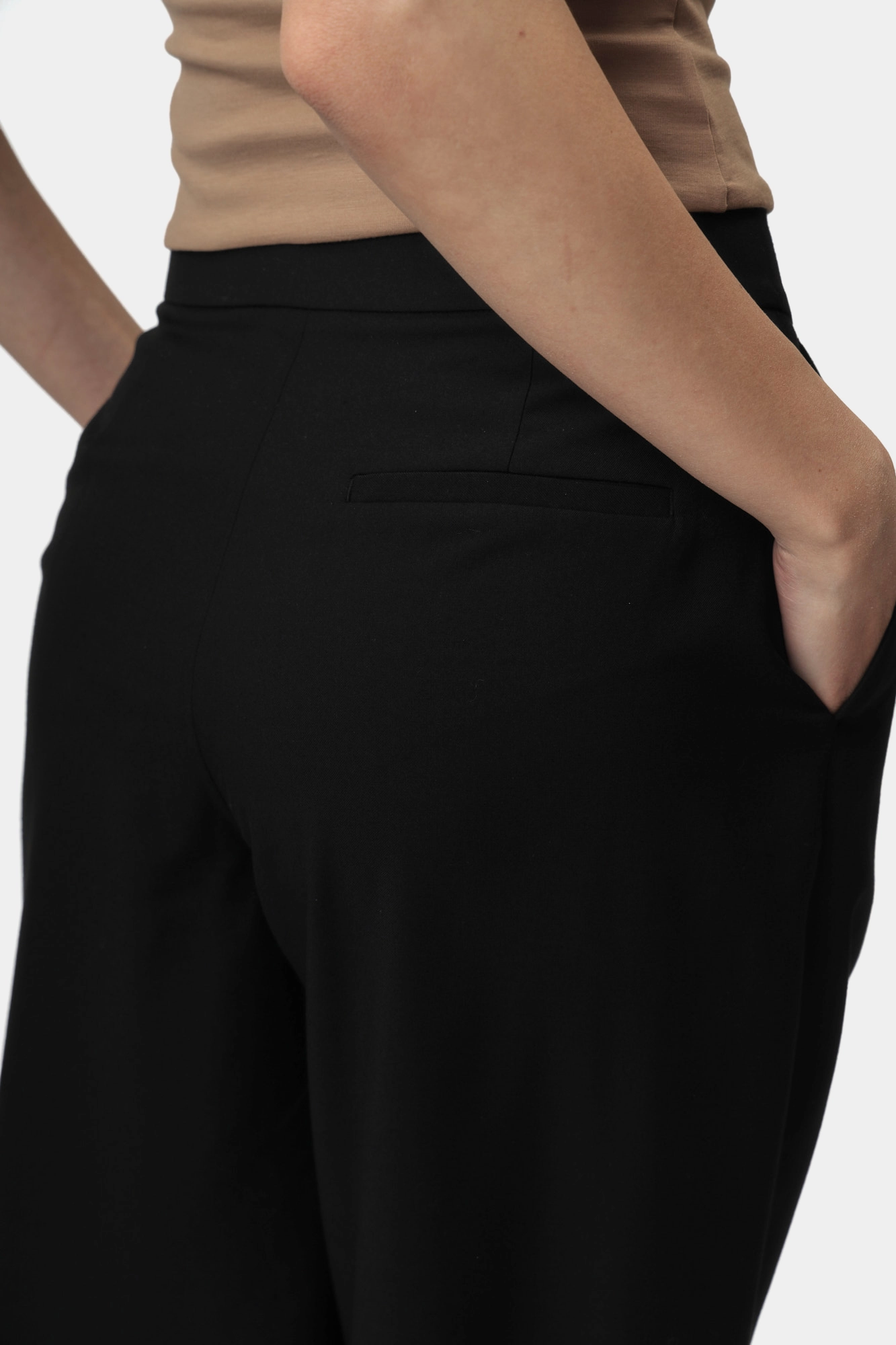 XW000222_AF10855 брюки armani exchange 