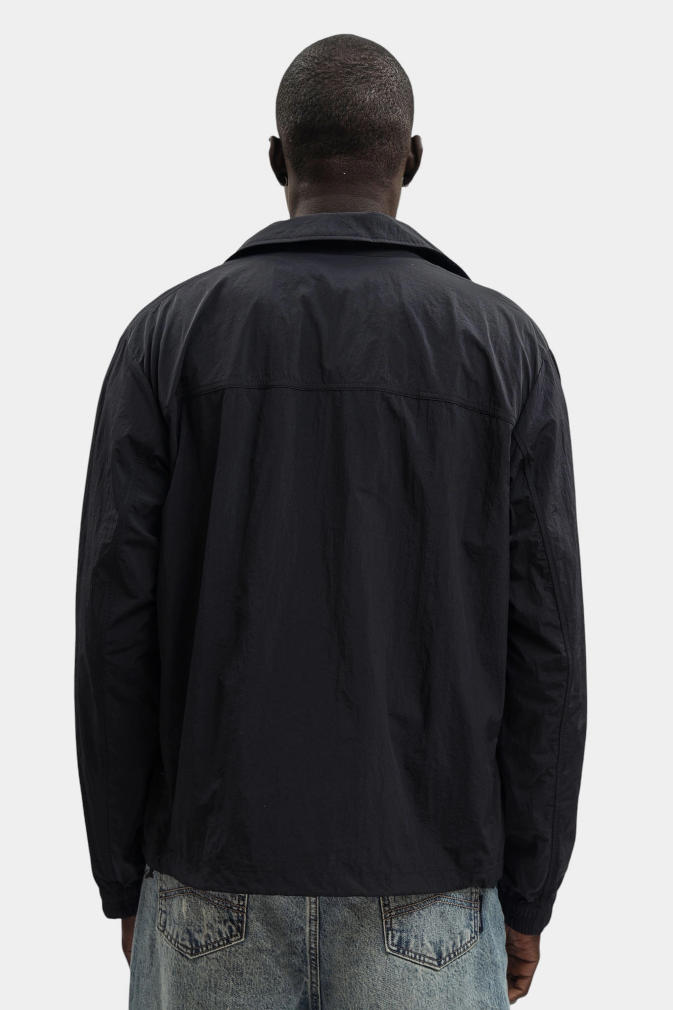 XM002127_AF22504 Ветровка Armani Exchange Синий