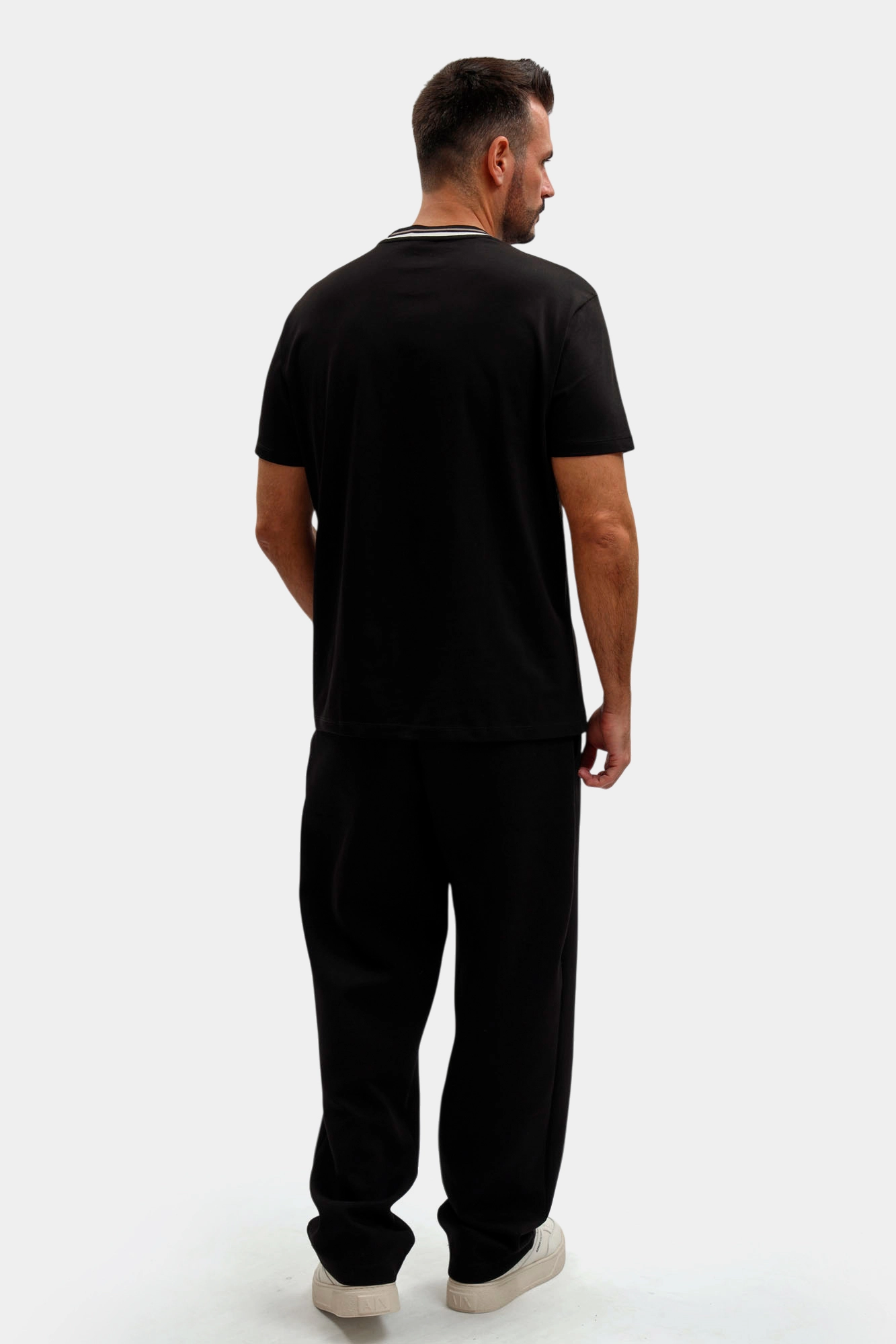 XM001795_AF10361 Футболка Armani Exchange Черный