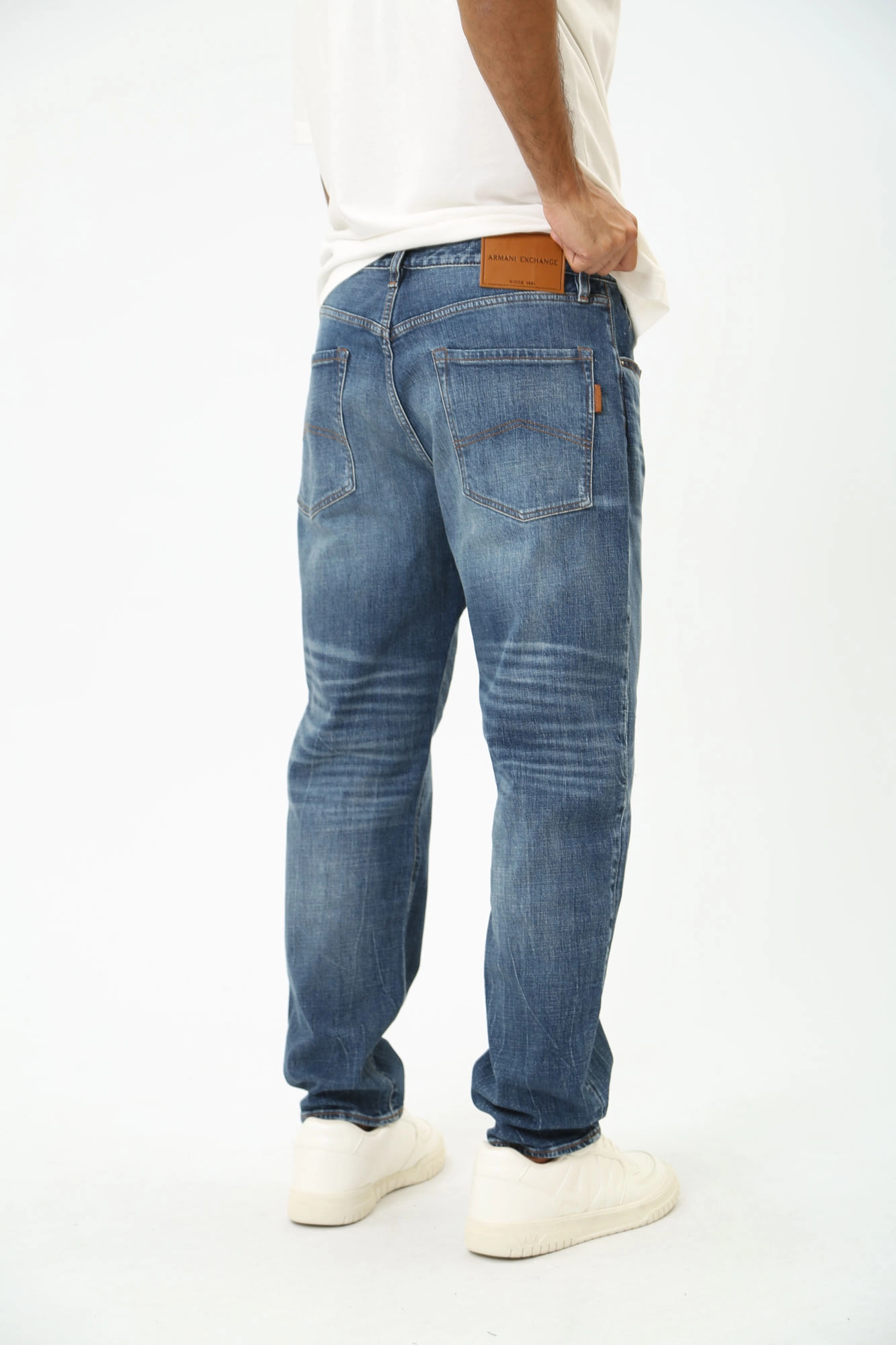 3DZJ82_Z2WDZ Брюки джинсовые Armani Exchange Синий