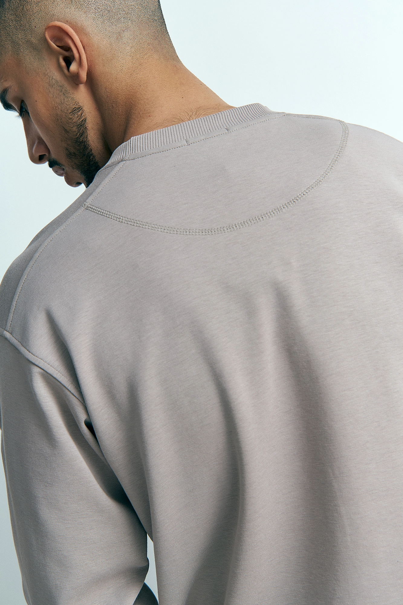 M-232-М-21-0174 Свитшот The Hills Бежевый