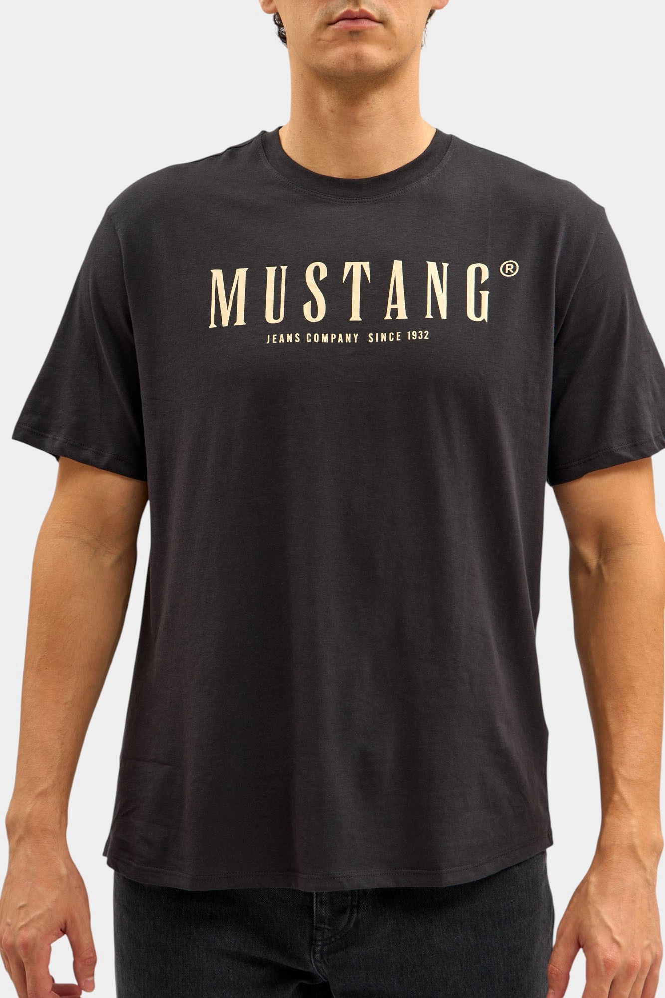 1016853 Футболка Mustang Черный