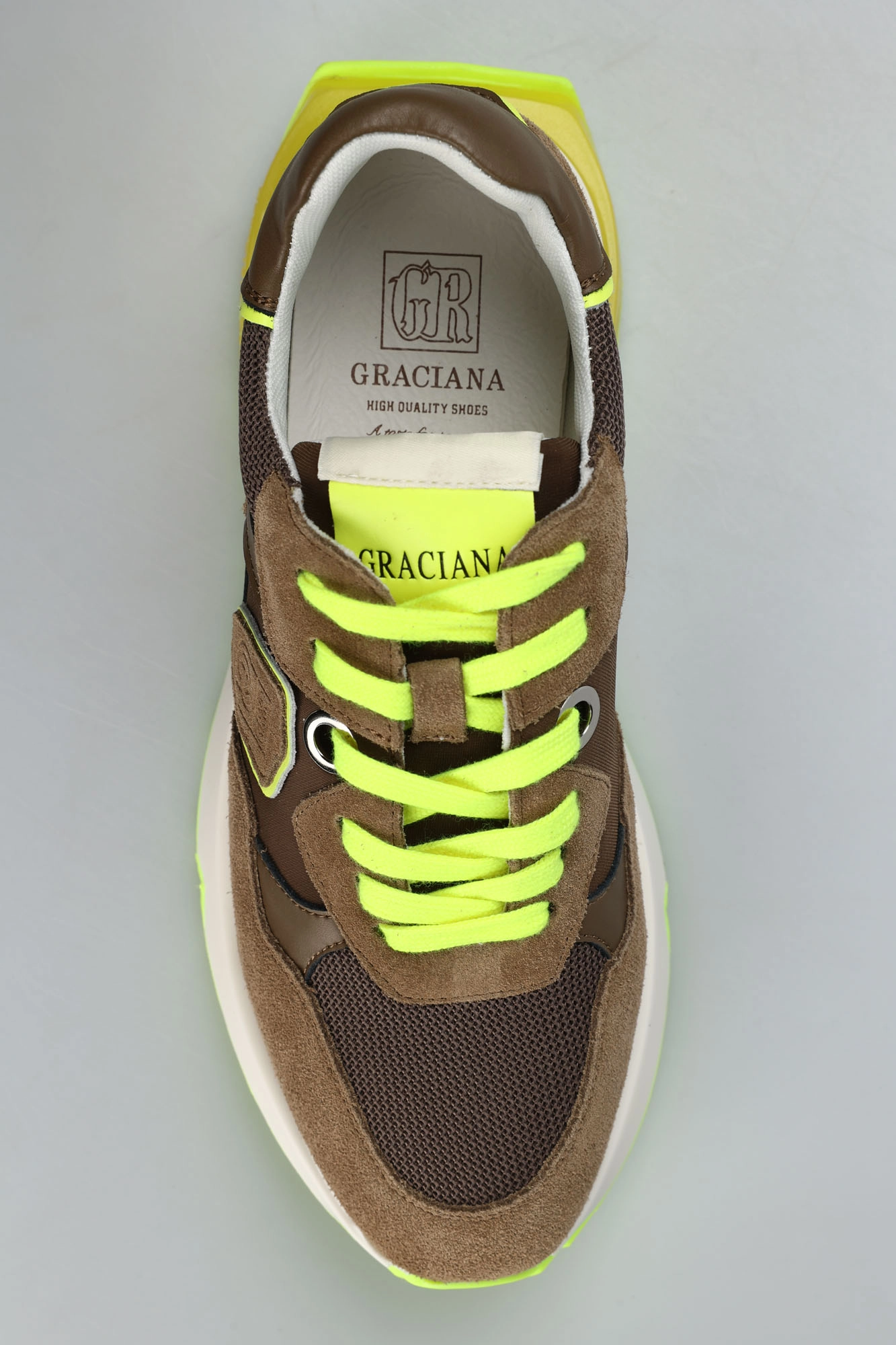 QS572-F20 Кроссовки Graciana Коричневый