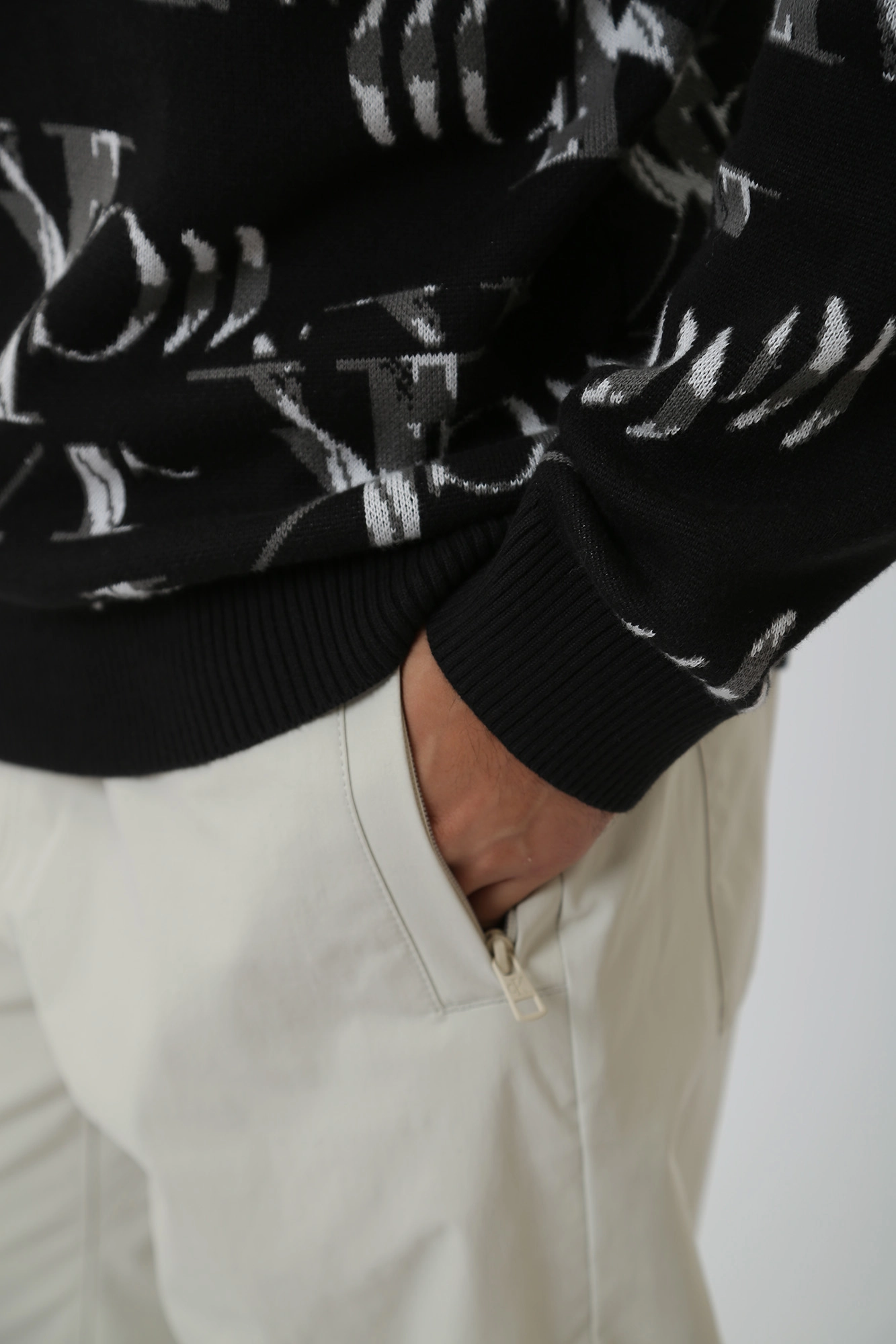 J30J324788 Джемпер Calvin Klein Jeans Черный