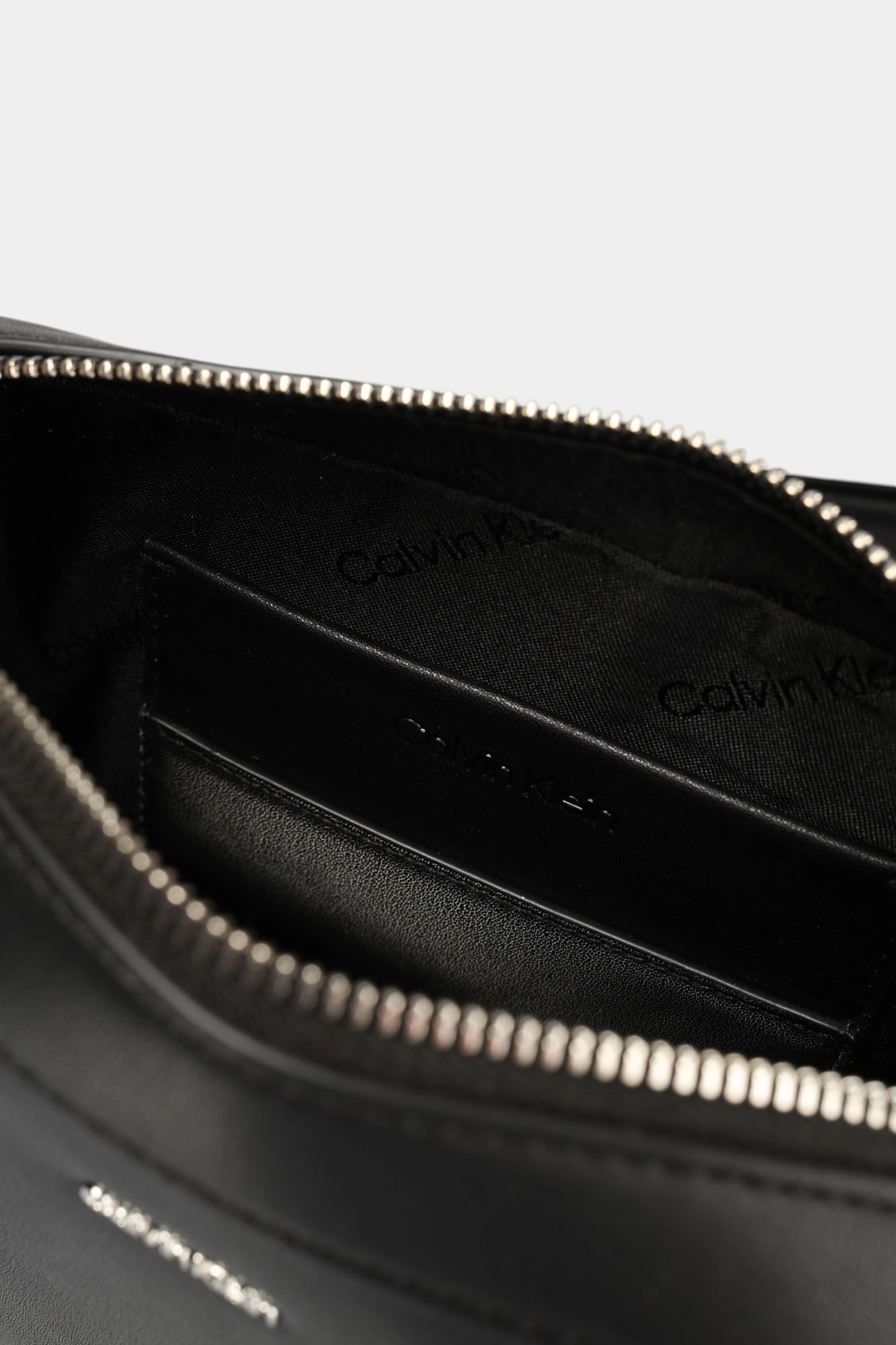 K60K613145 Сумка Calvin Klein Jeans Черный