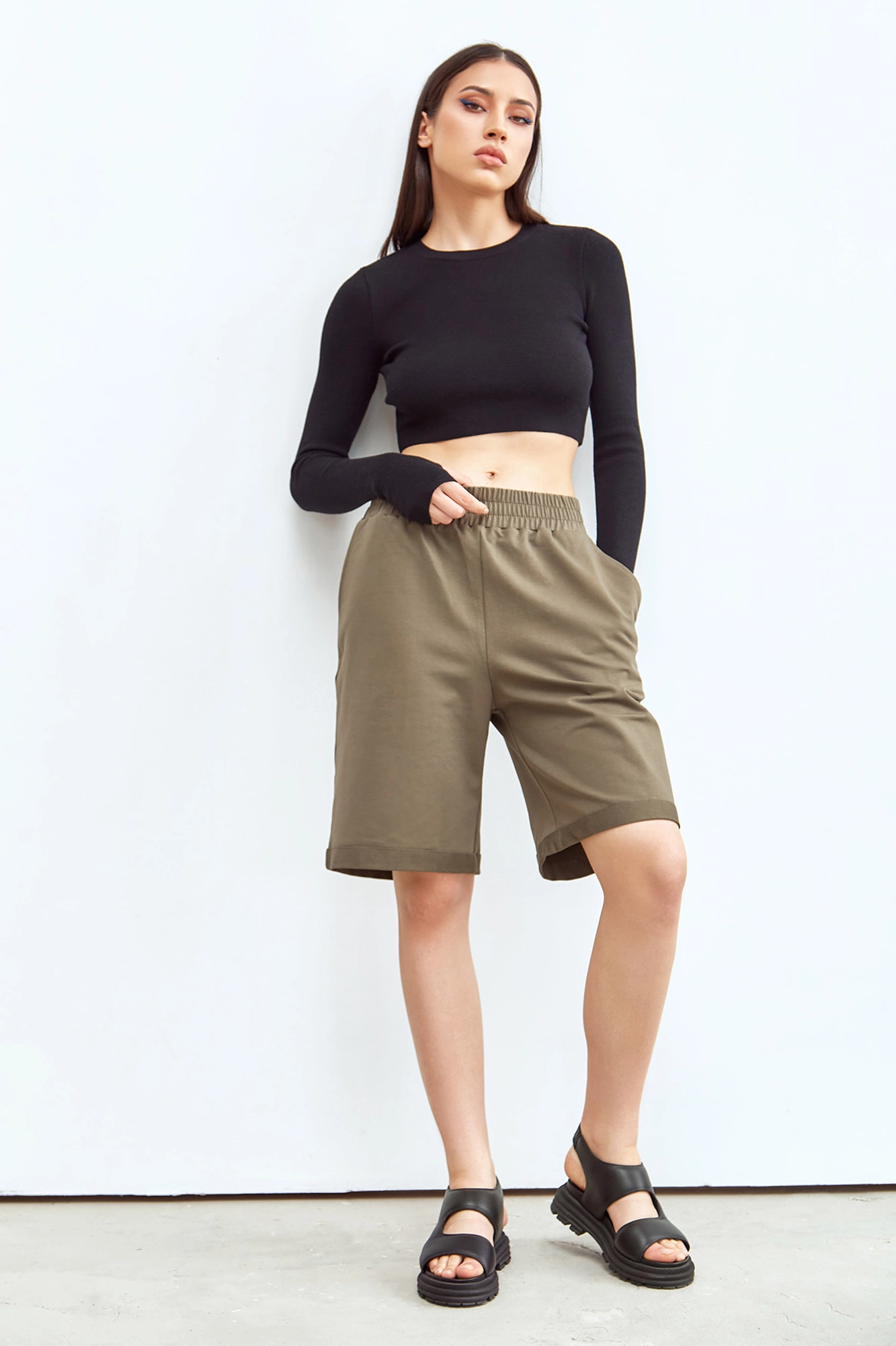 W-231-P-22-0081 шорты спортивные the hills 