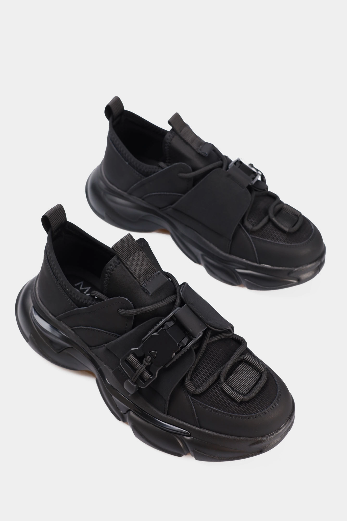 MC19742 Кроссовки Marc Cony Черный