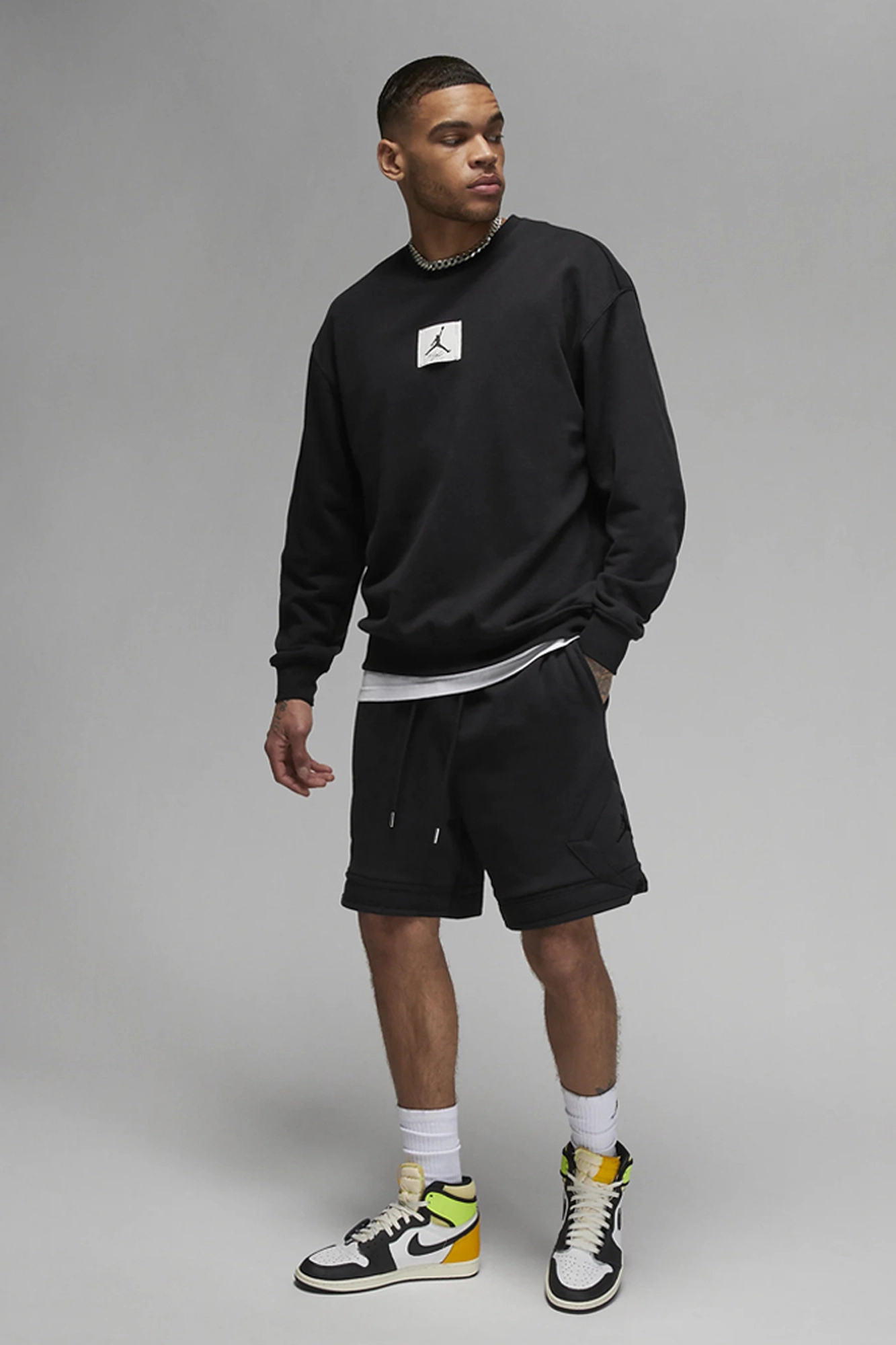 DQ7472 Шорты Nike 