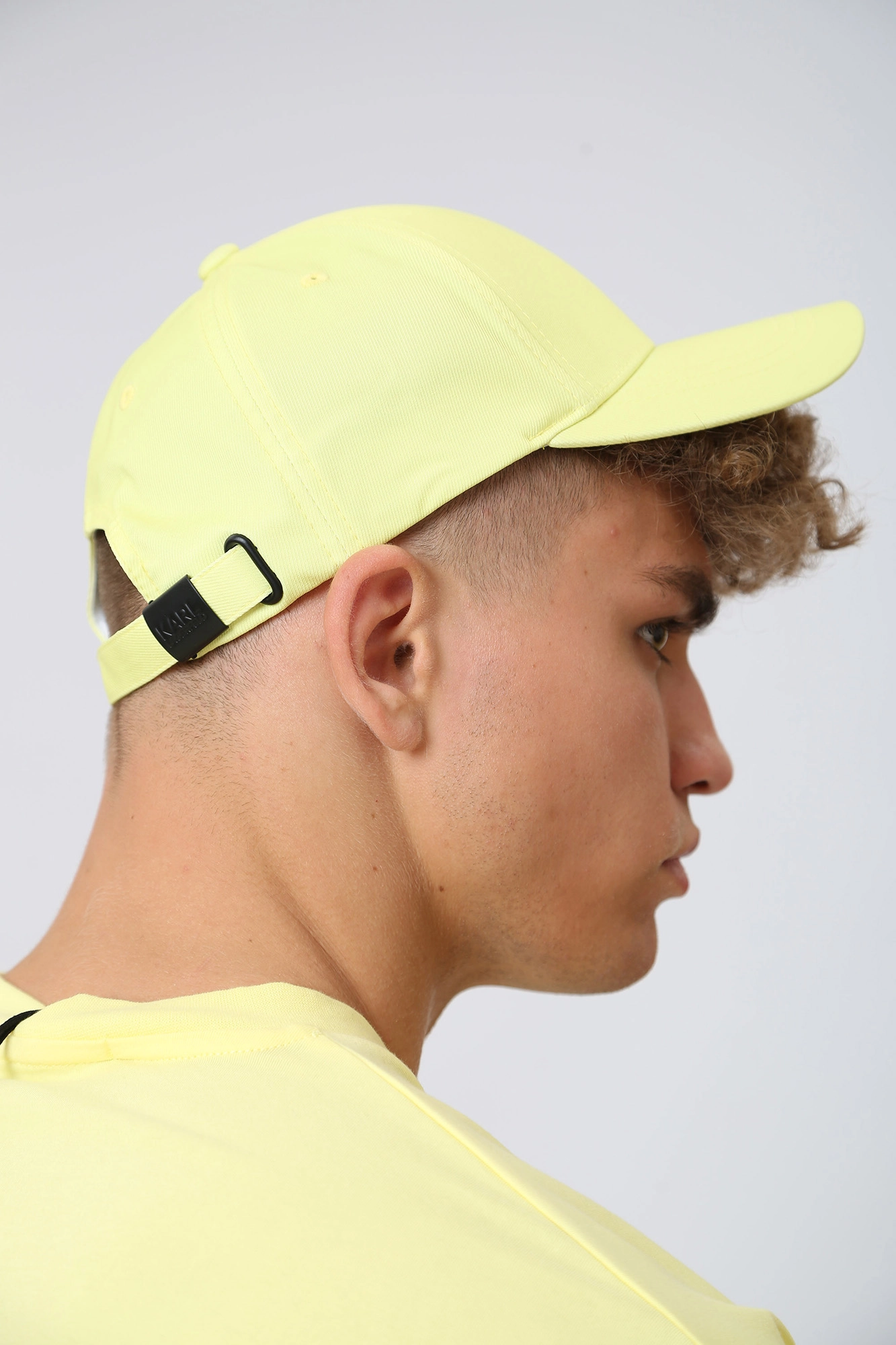 531122_805613 Кепка Karl Lagerfeld Желтый