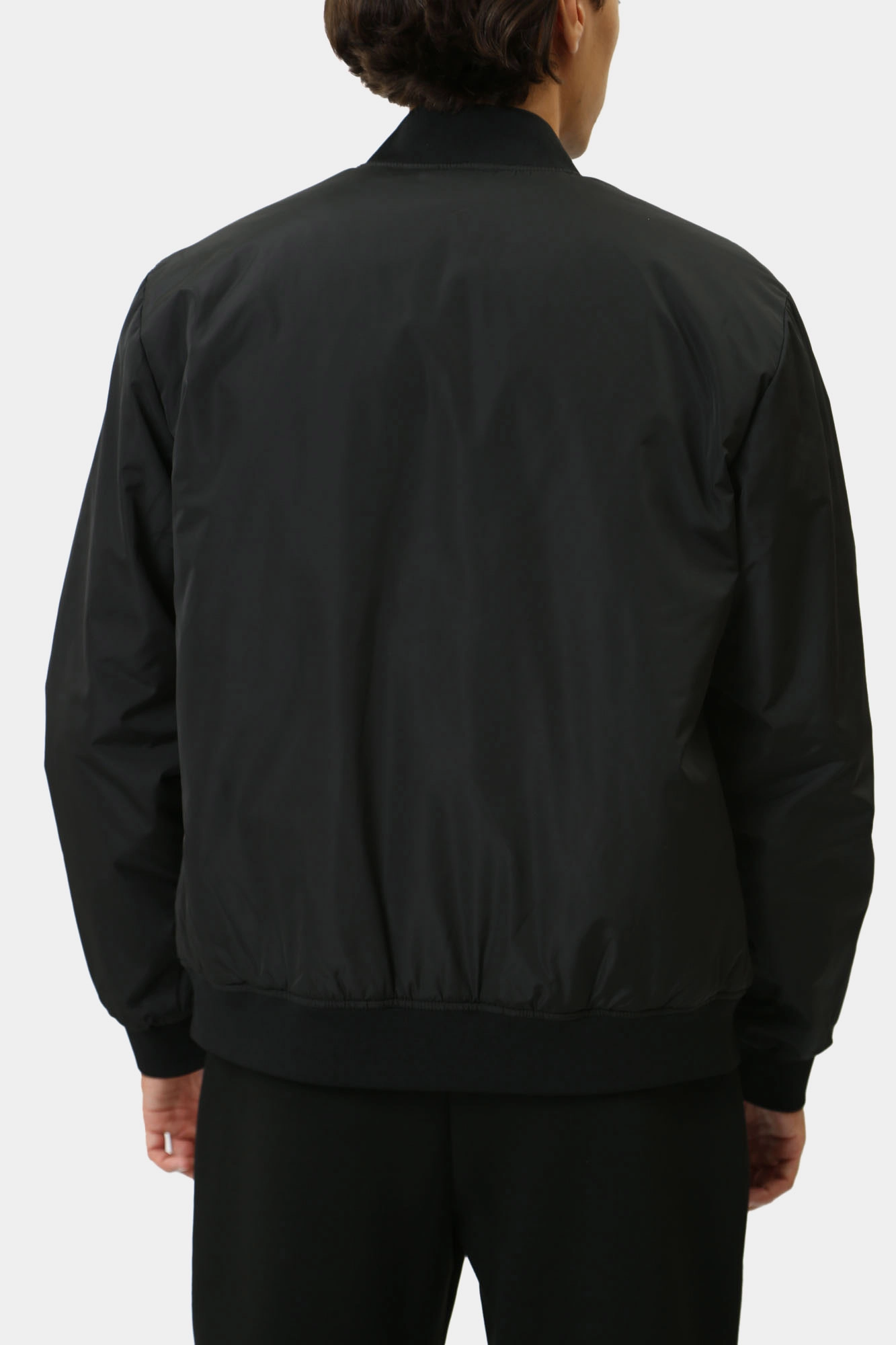 8NPB12_PN7LZ_1200 Бомбер EA7 Черный