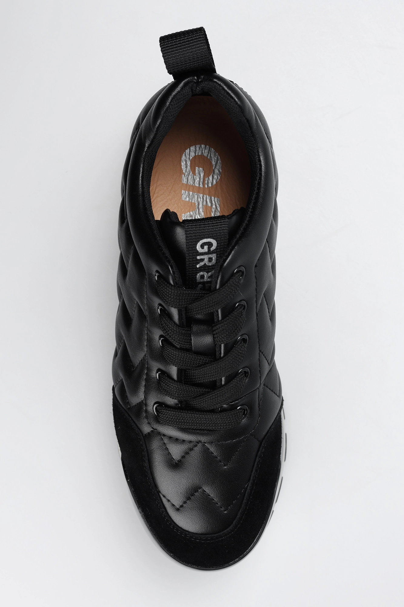 QS07-C203 Кроссовки Graciana Черный