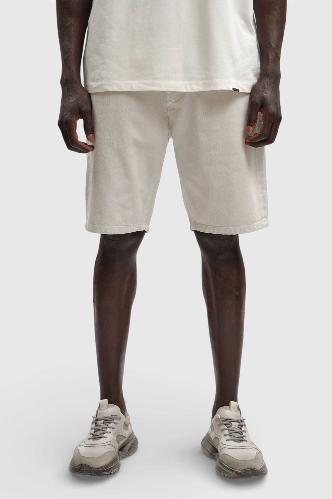 VM-OMA-33-618 Шорты джинсовые Van Mich Бежевый