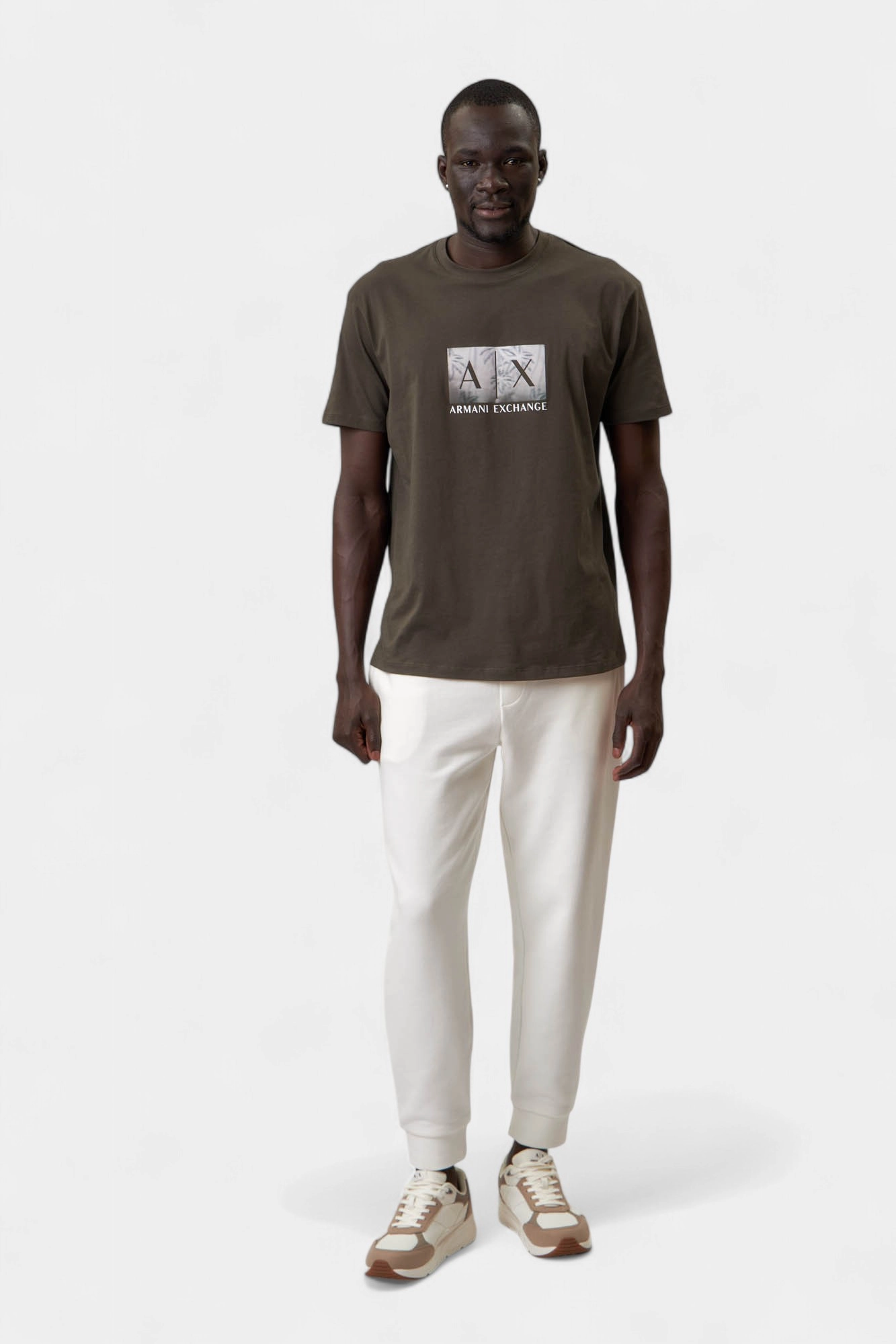 XM000555_AF10358 Футболка Armani Exchange Черный