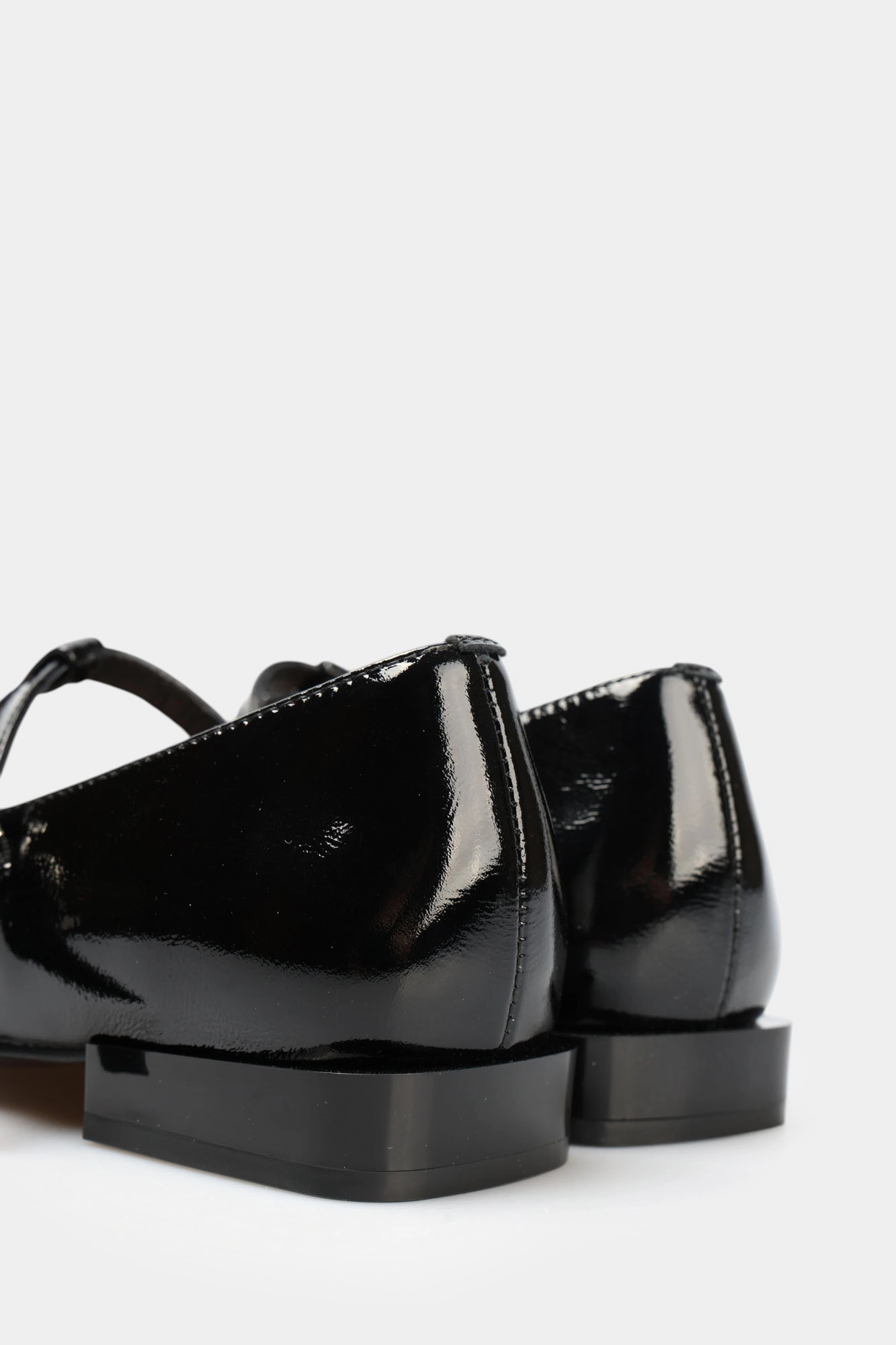 MC21137 Туфли Marc Cony Черный