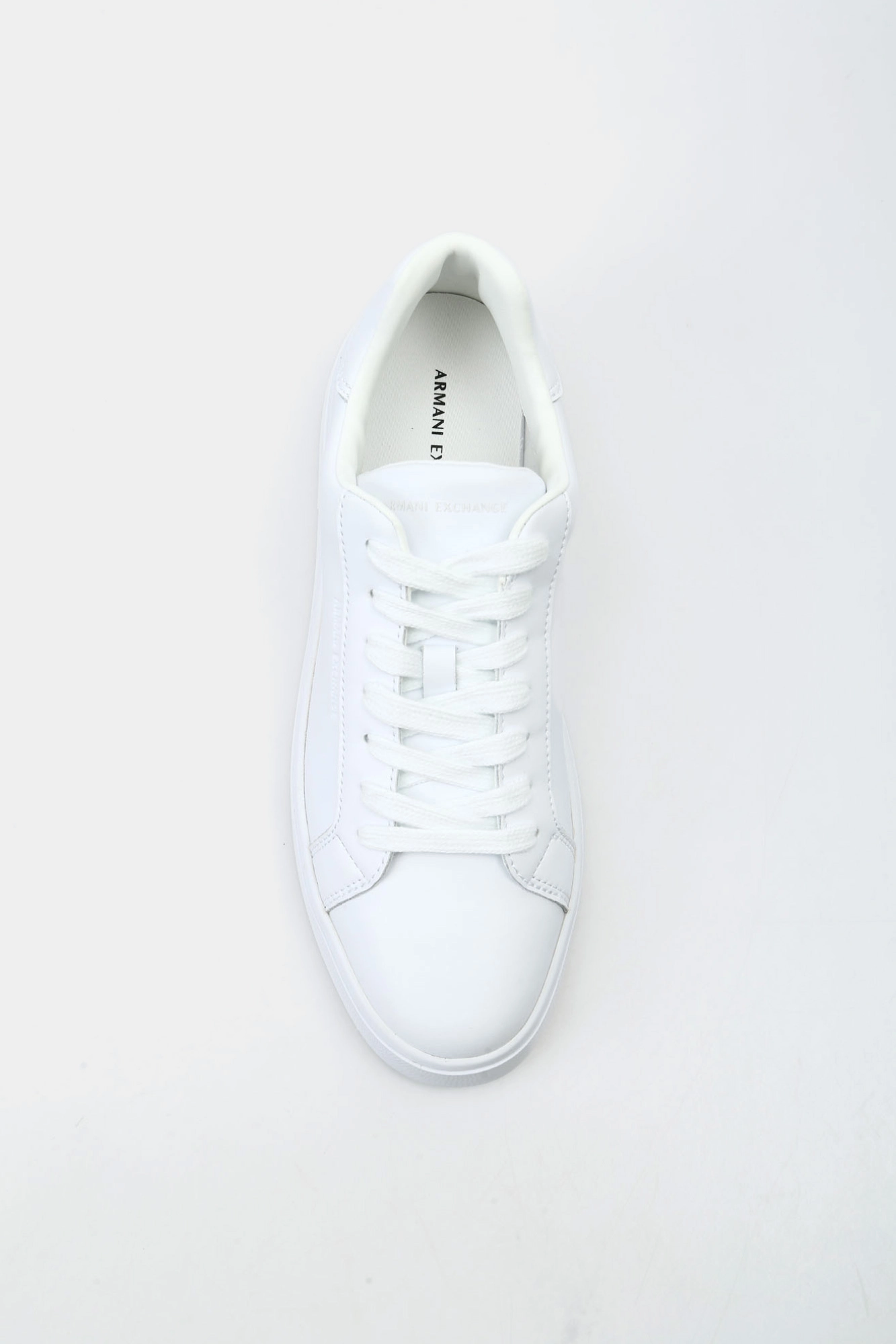 XW000295_AF11912 Кроссовки Armani Exchange Белый