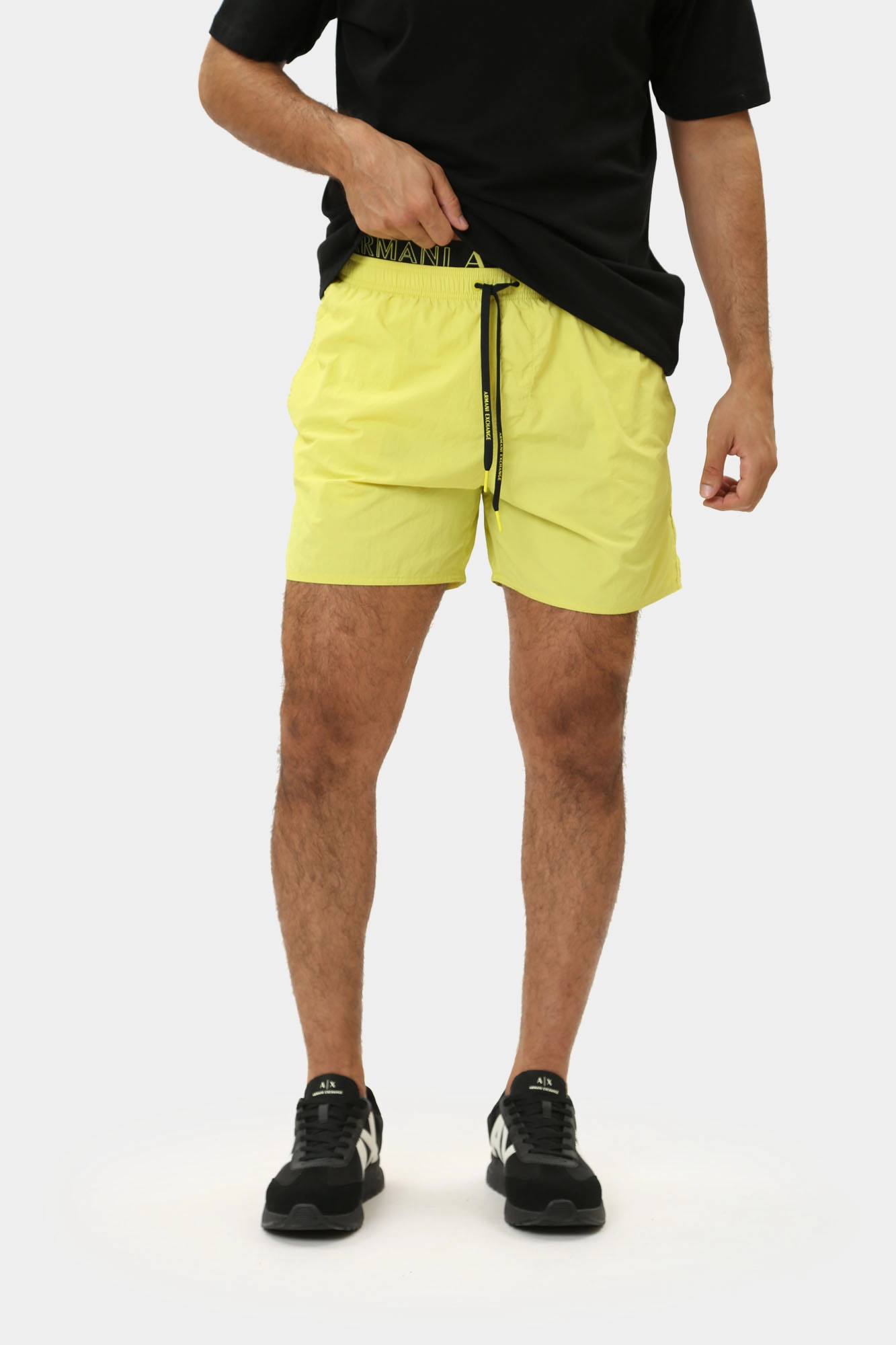 953020_4R642 Шорты плавательные Armani Exchange Желтый