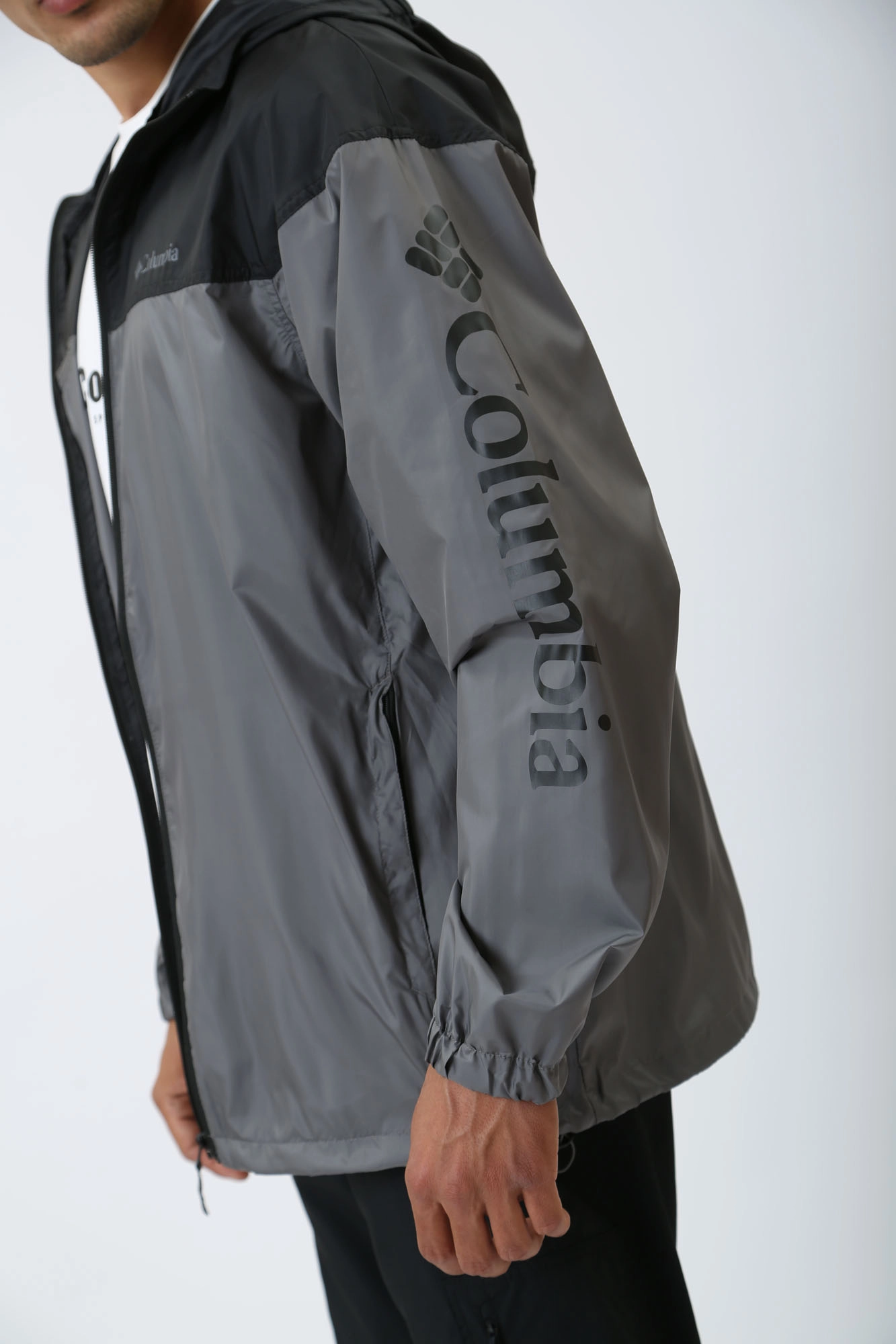 1988711 Ветровка Columbia Серый