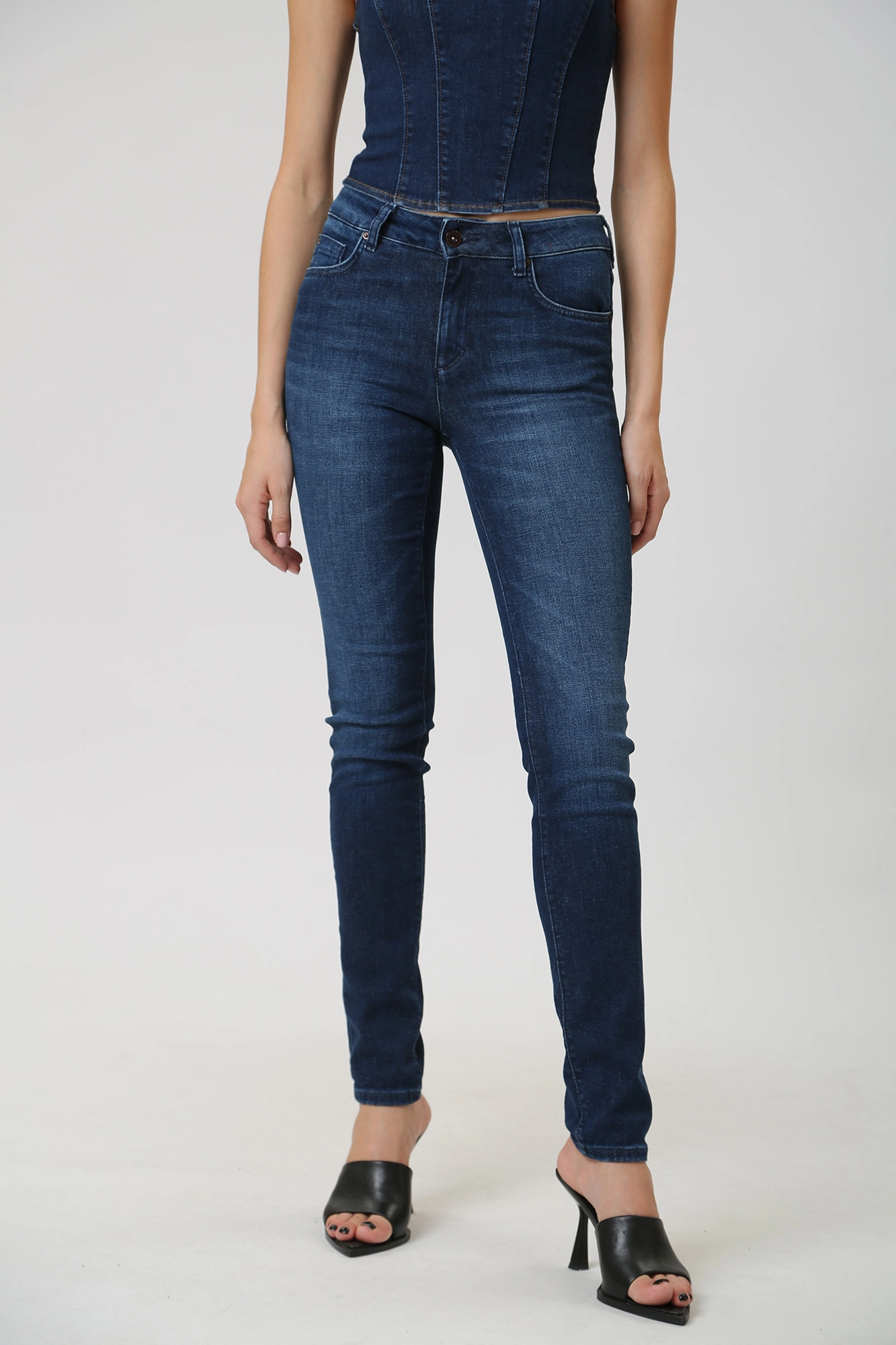 1013583-5000 брюки джинсовые mustang 