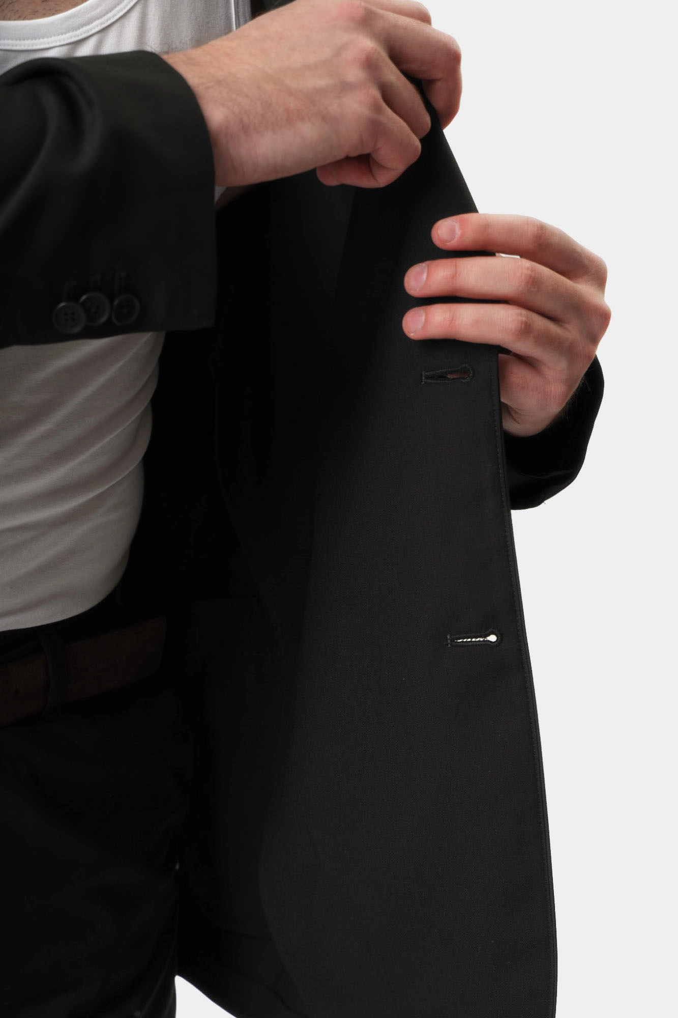 XM000211_AF12041 Пиджак Armani Exchange Черный