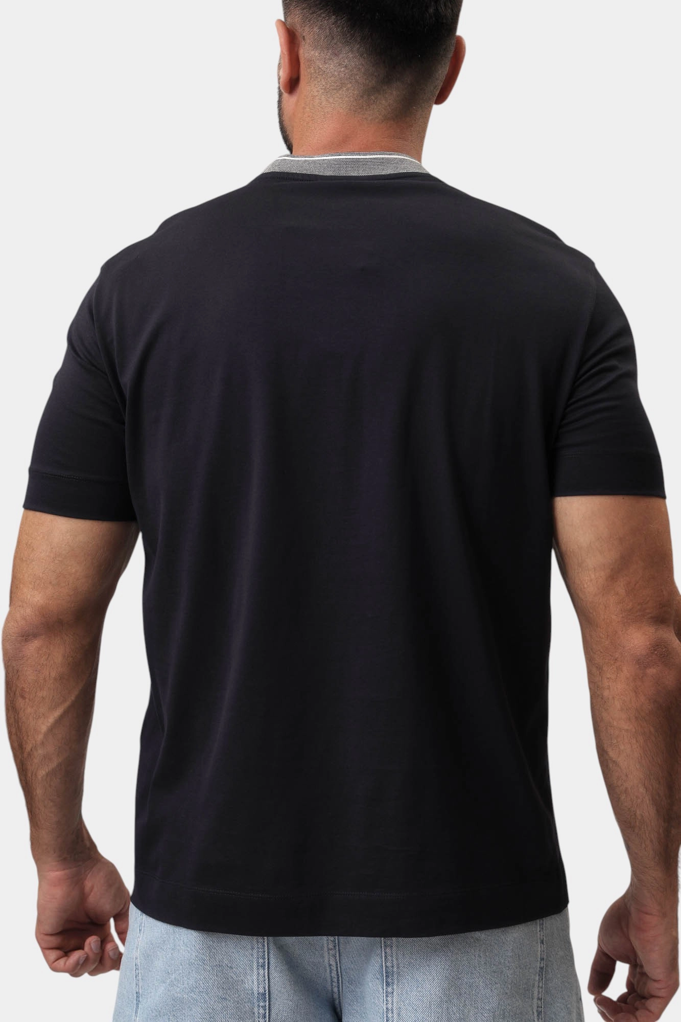 EM000853_AF12926 Футболка Emporio Armani Синий