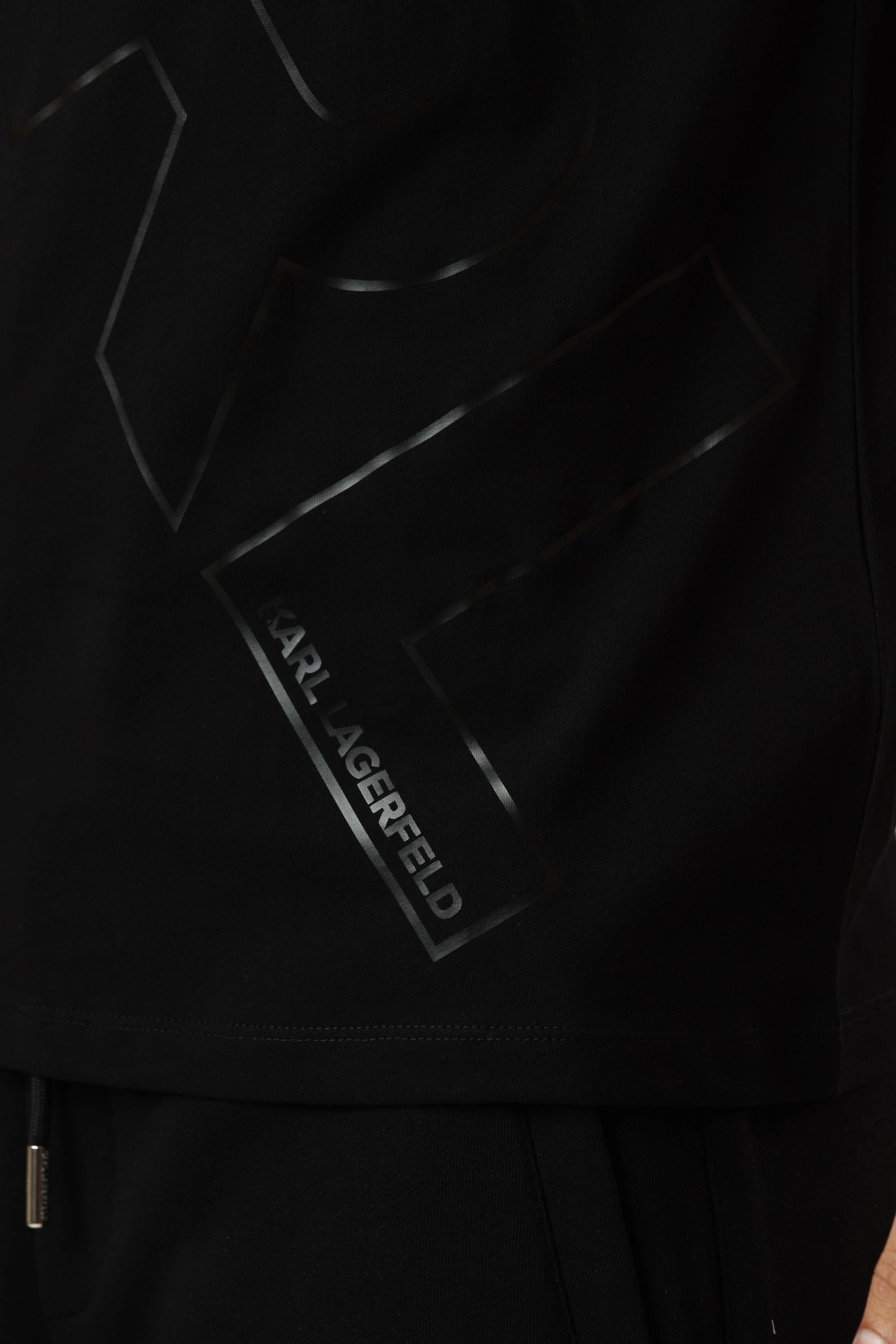 523224_755401 Футболка Karl Lagerfeld Черный