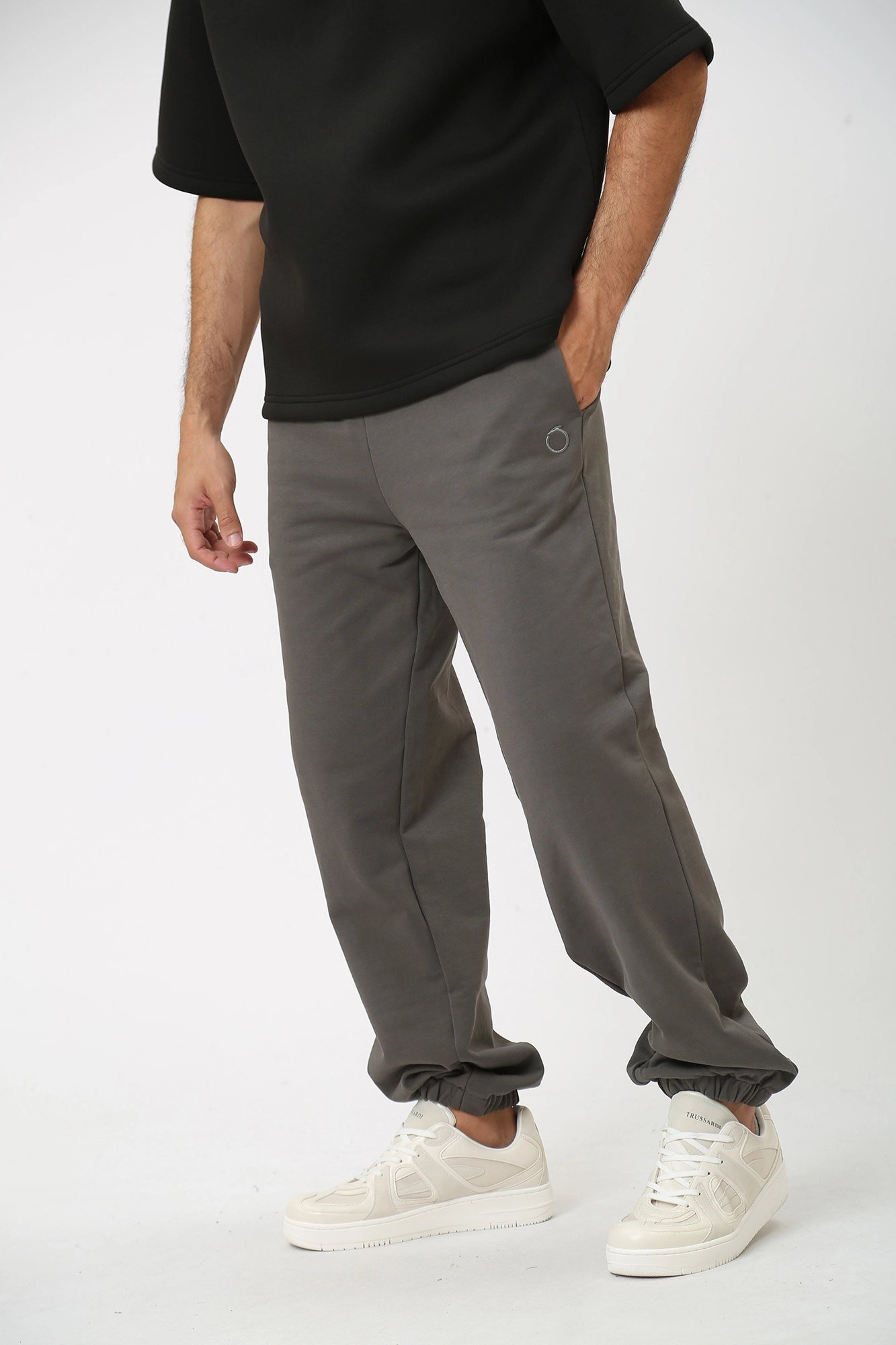 52P00379-1T006303 Брюки спортивные Trussardi Серый