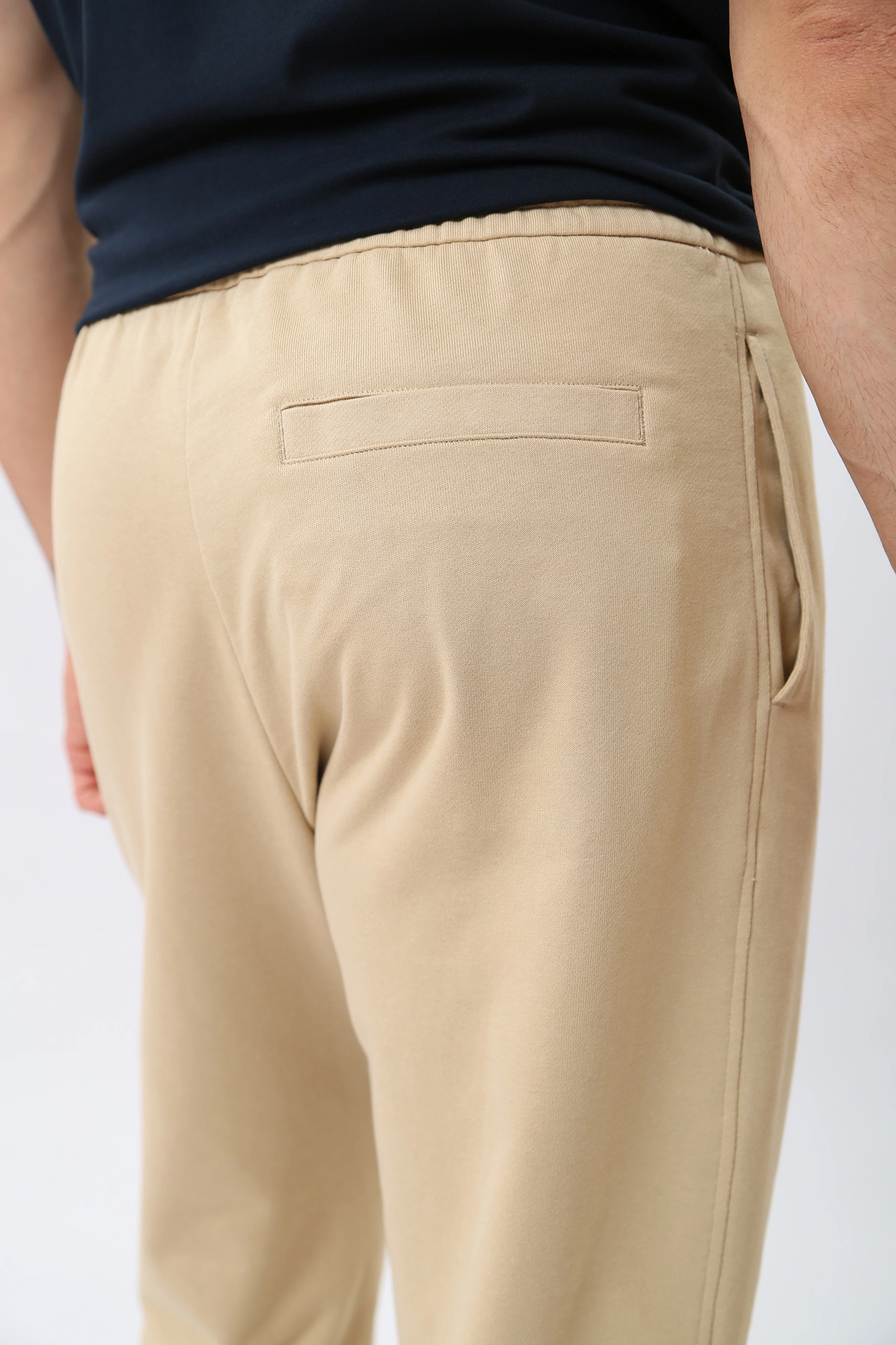 3RZPJA_ZJ7KZ Брюки спортивные Armani Exchange Серый