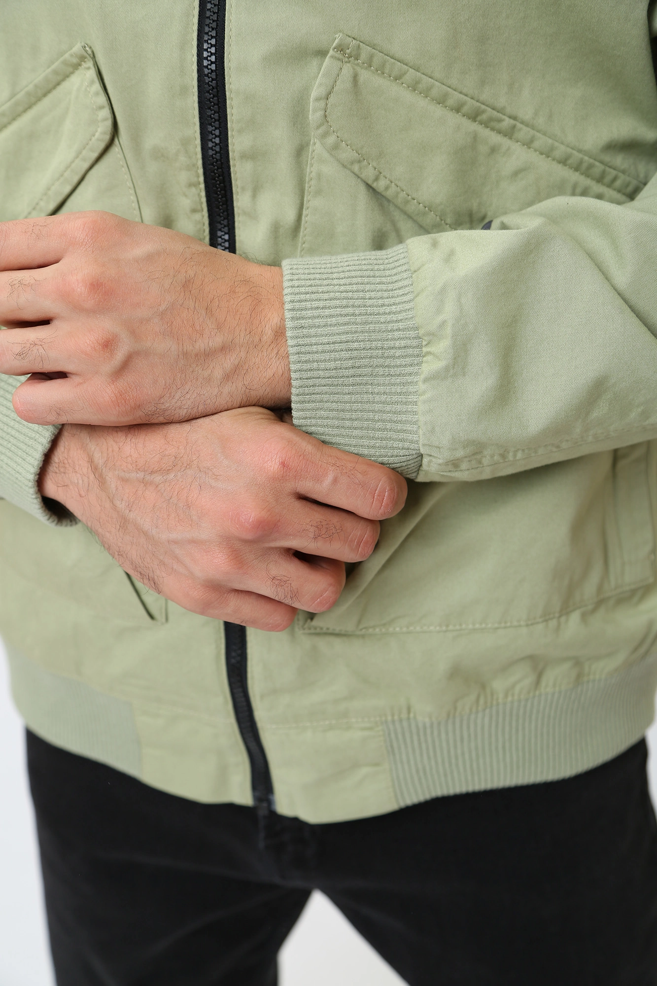 VM-231-46-006 Бомбер Van Mich Зеленый